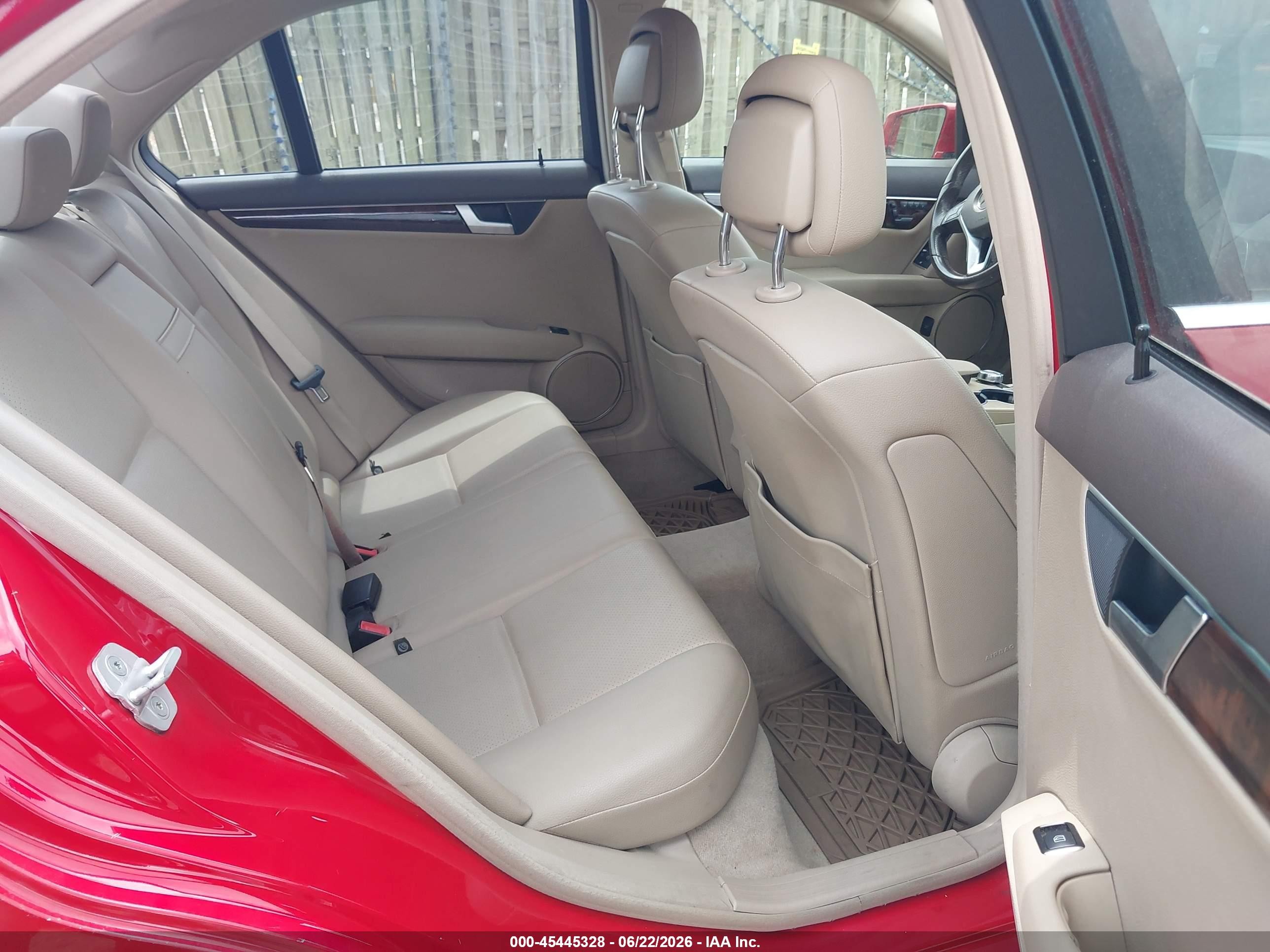 2014 Mercedes-benz C 250 Sport Red vin: WDDGF4HB7EA952771