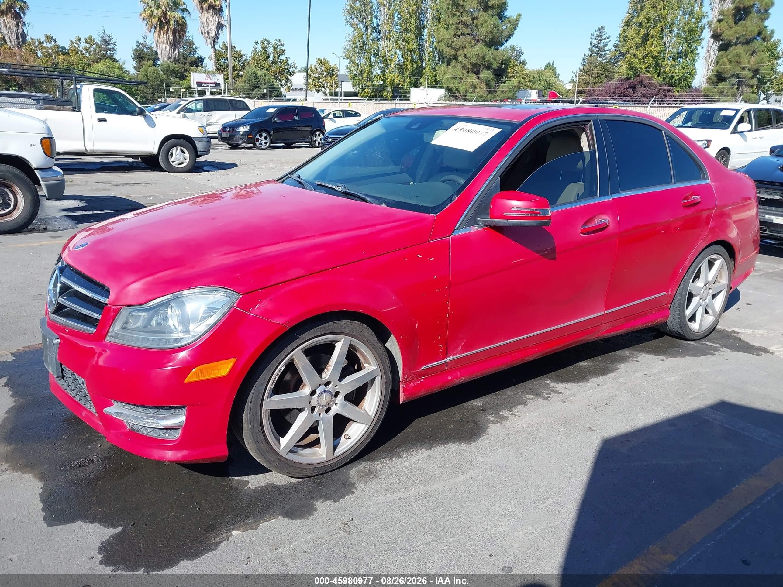 2014 Mercedes-benz C 250 Sport Red vin: WDDGF4HB7EG186084