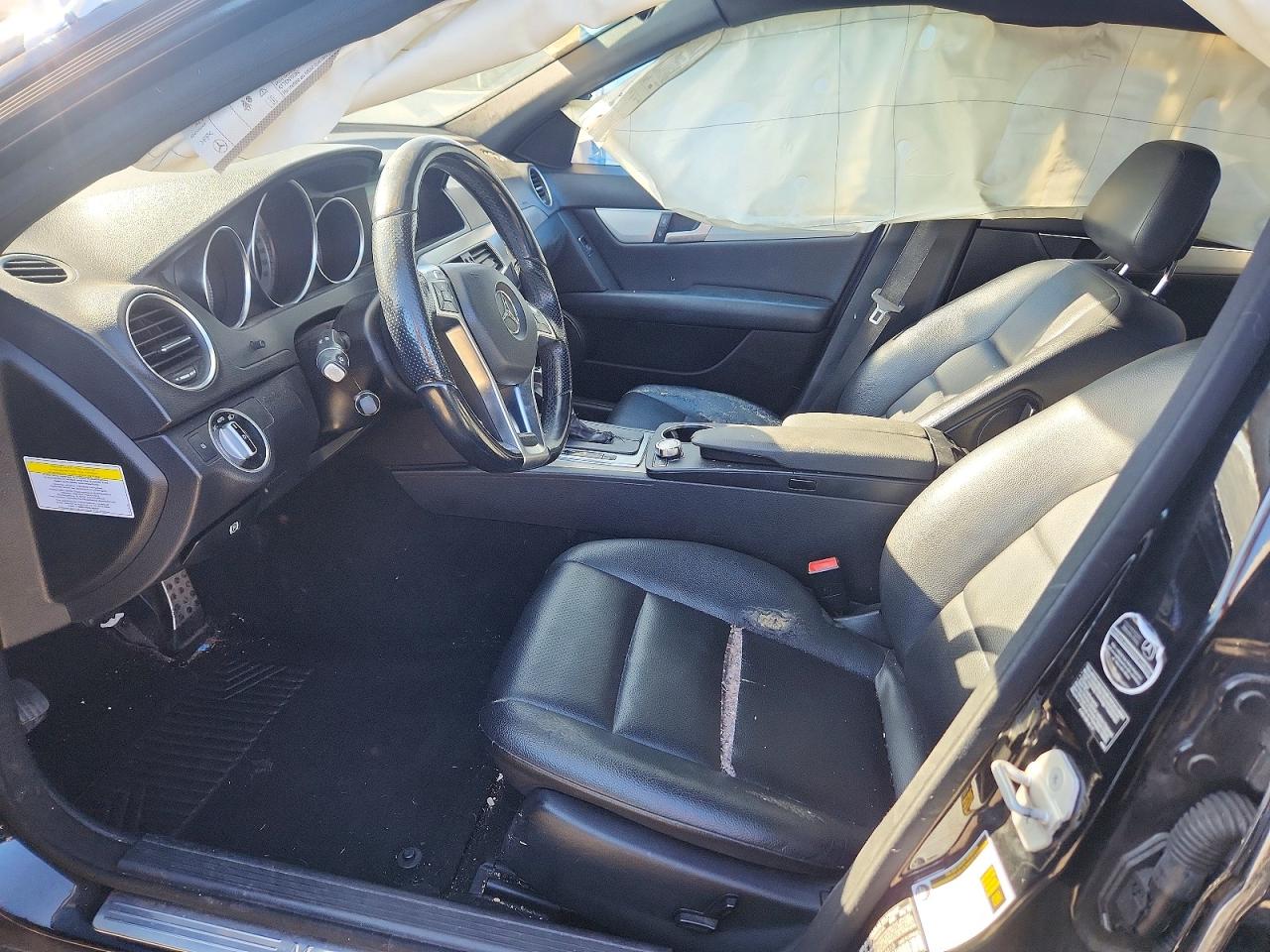2014 Mercedes-benz C 250 Black vin: WDDGF4HB7EG208813