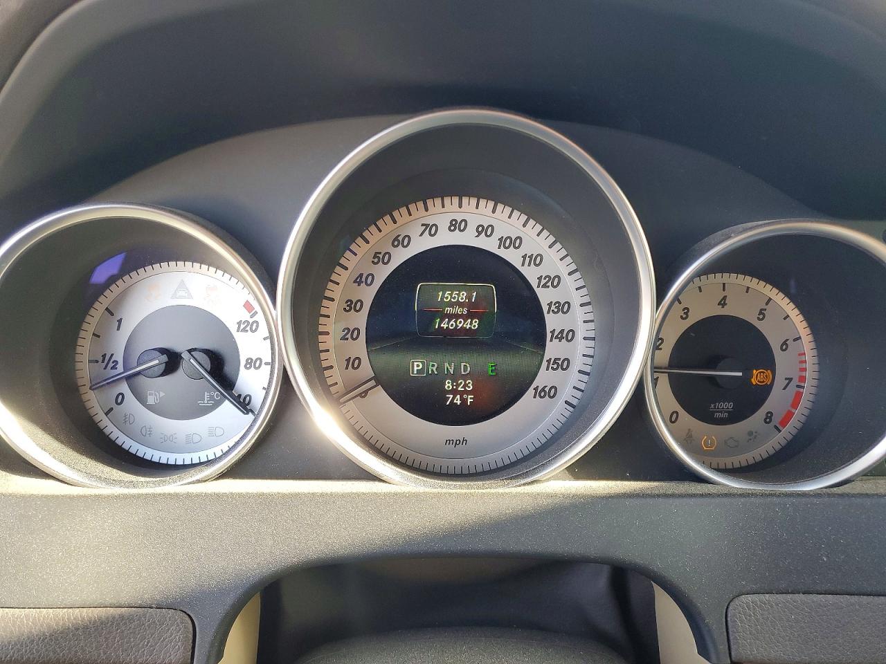 2014 Mercedes-benz C 250 Черный vin: WDDGF4HB7EG237776