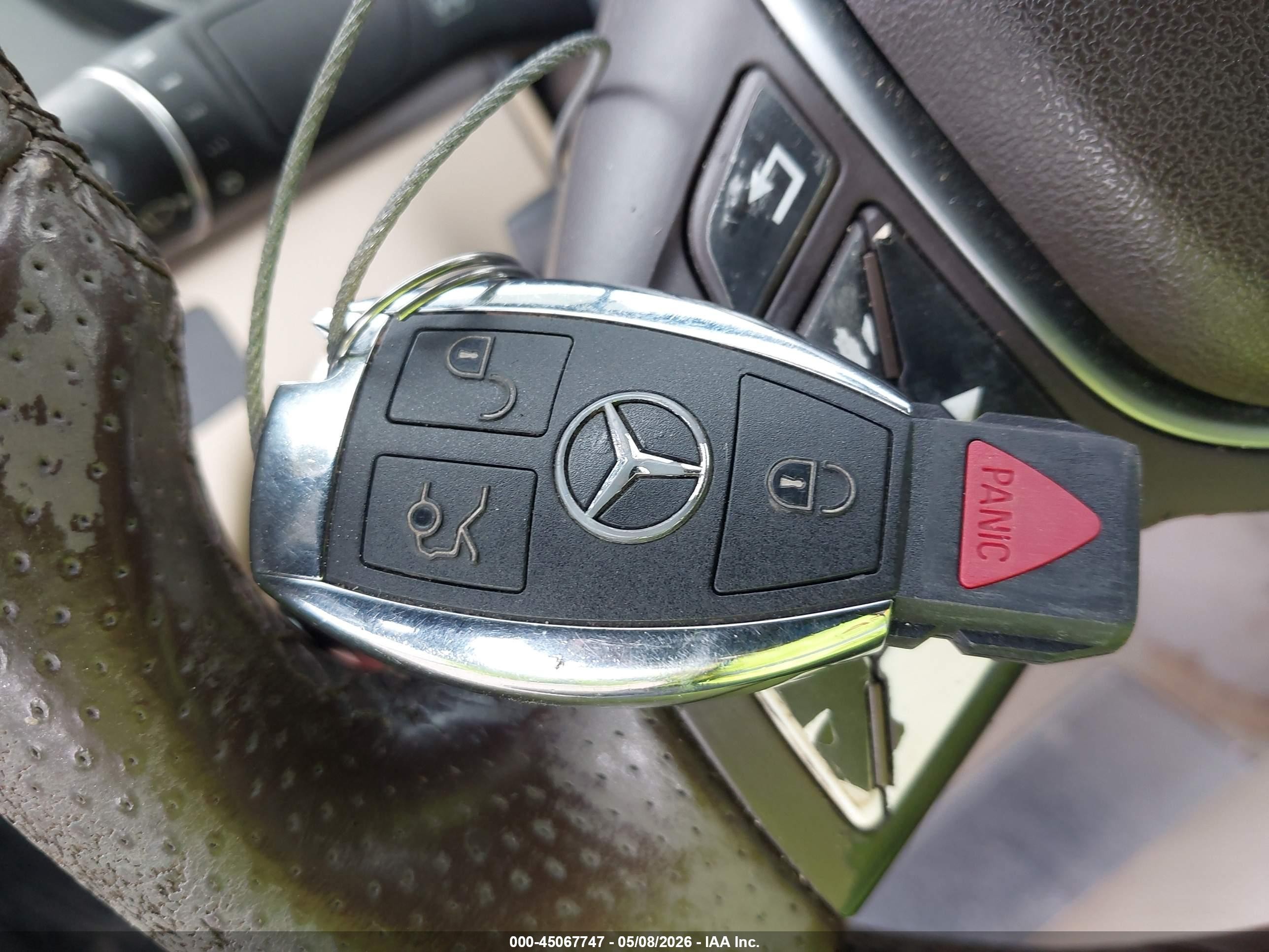2014 Mercedes-benz C 250 Sport Черный vin: WDDGF4HB7EG240807