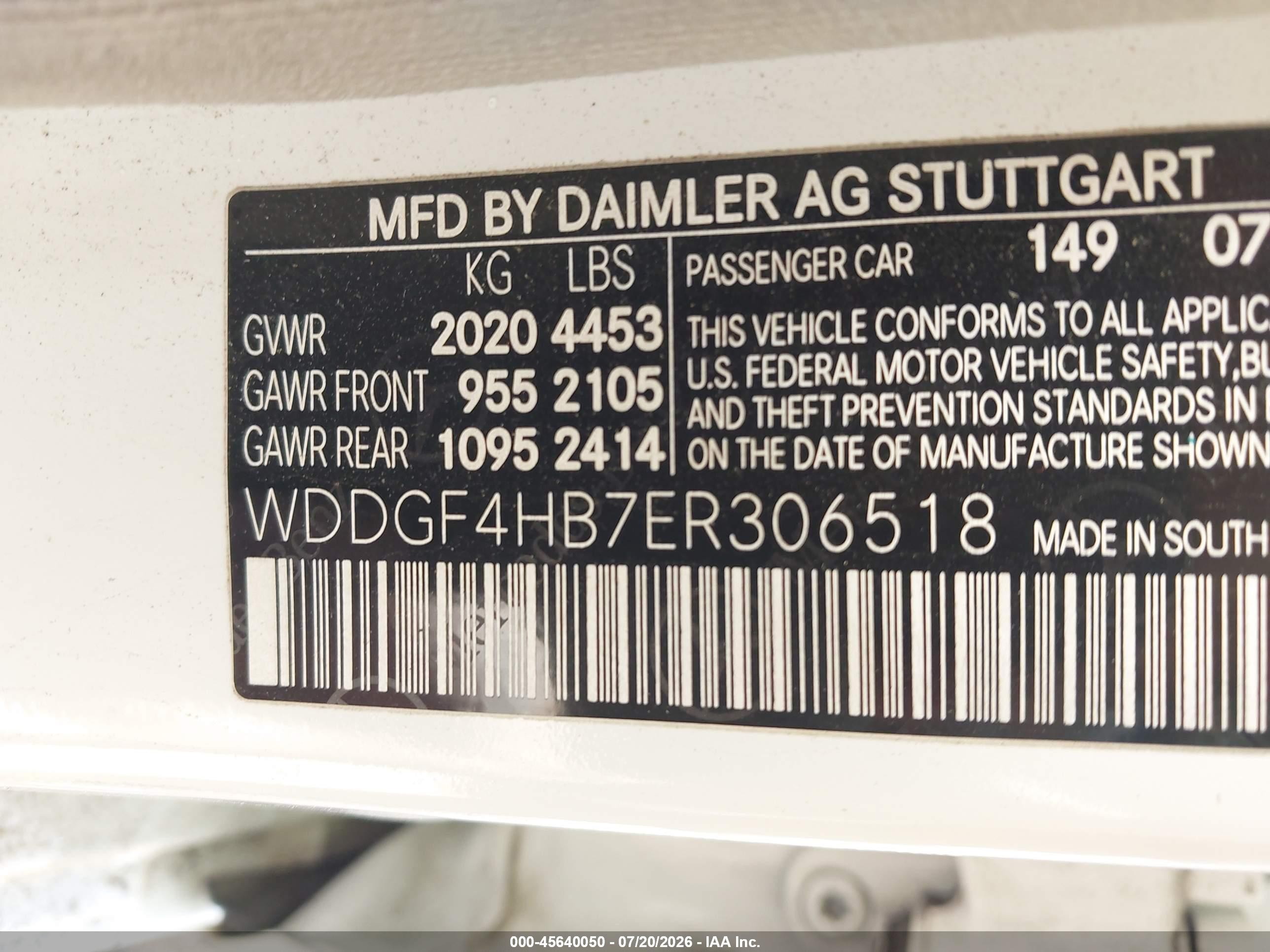 2014 Mercedes-benz C 250 Sport Белый vin: WDDGF4HB7ER306518