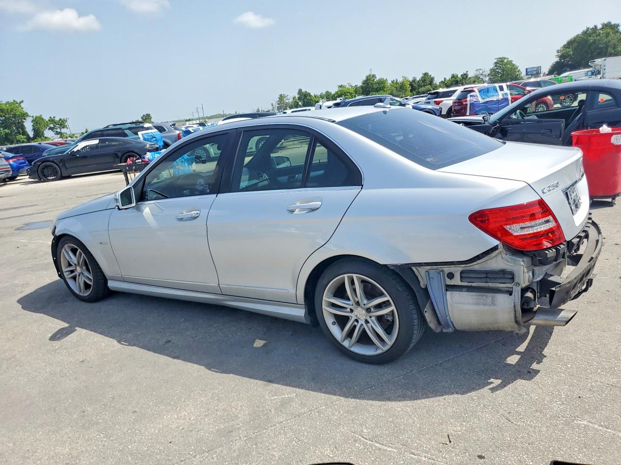 2012 Mercedes-benz C 250 Silver vin: WDDGF4HB8CA607021
