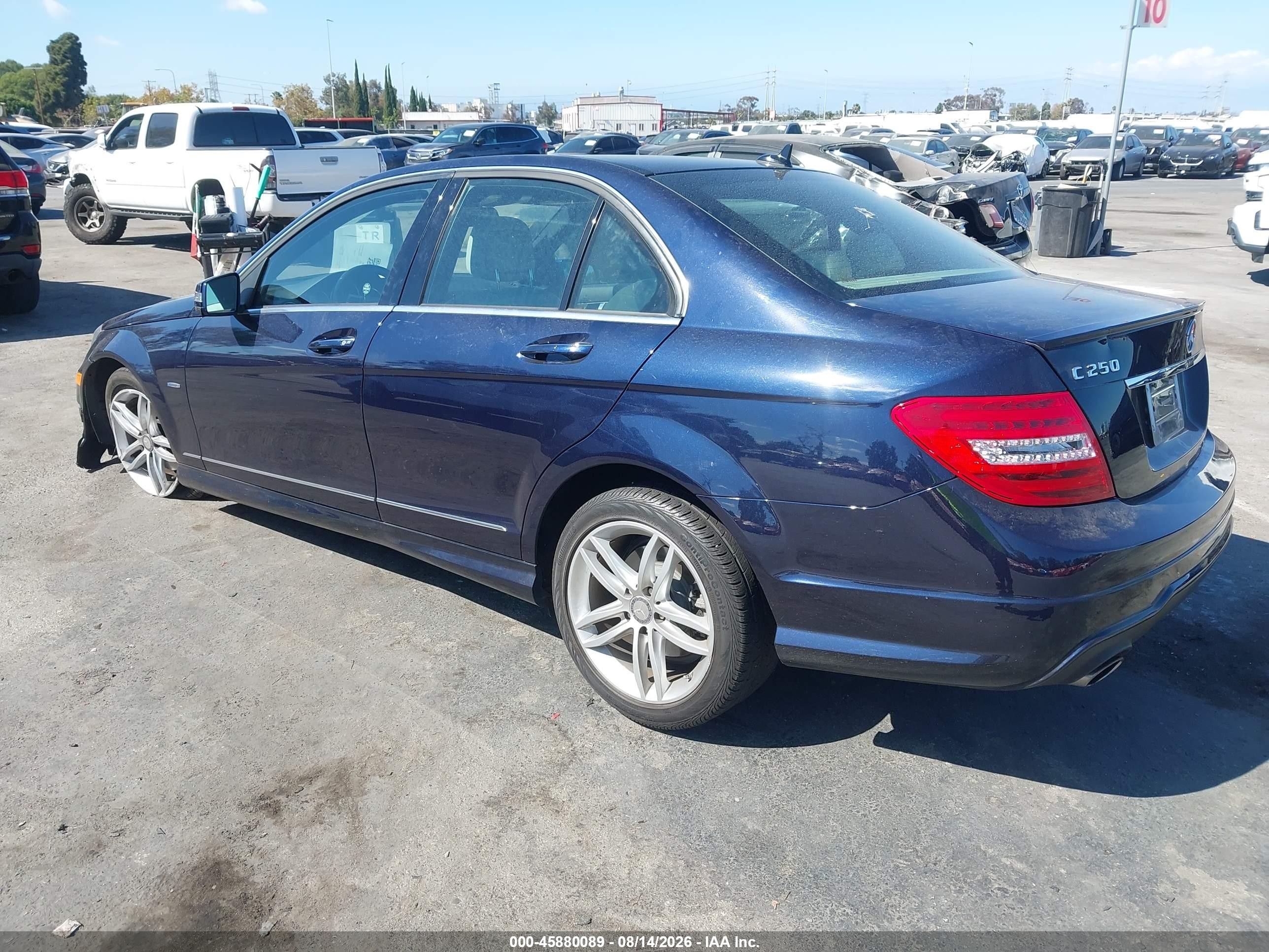 2012 Mercedes-benz C 250 Luxury/sport Blue vin: WDDGF4HB8CA625664