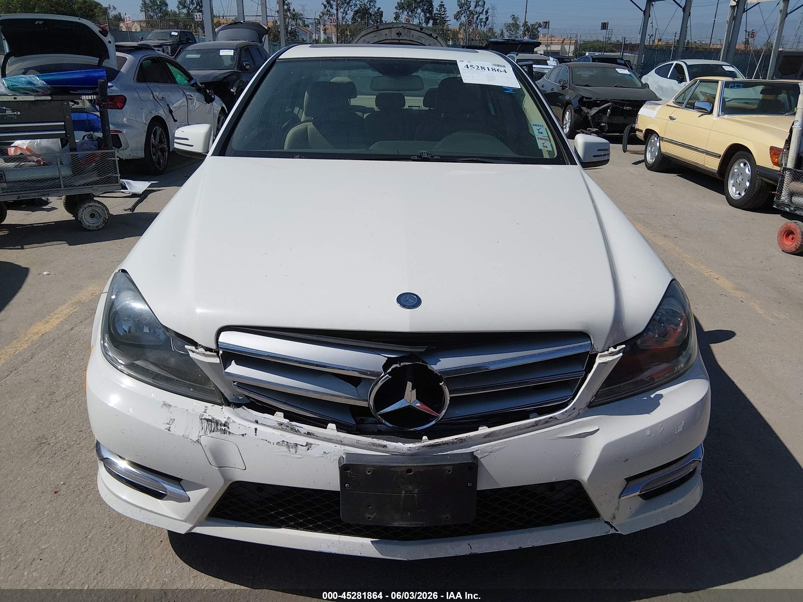 2012 Mercedes-benz C 250 Luxury/sport White vin: WDDGF4HB8CR236265