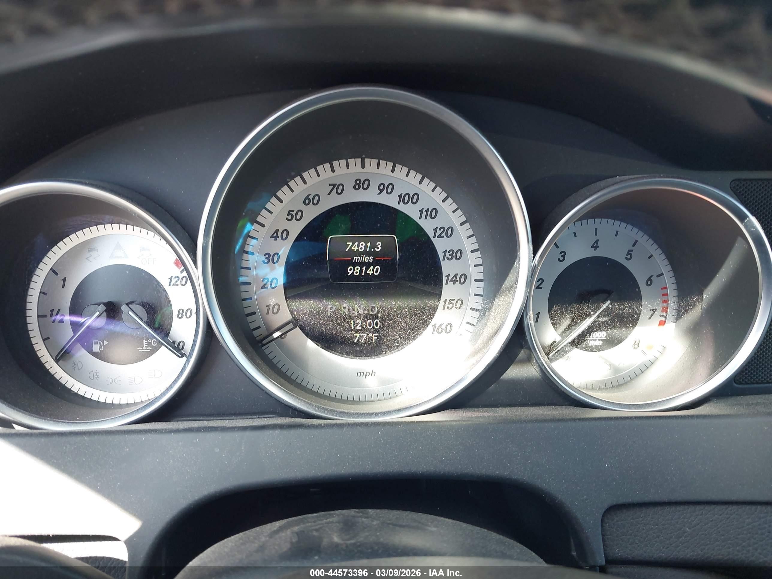 2013 Mercedes-benz C 250 Sport Black vin: WDDGF4HB8DA818916