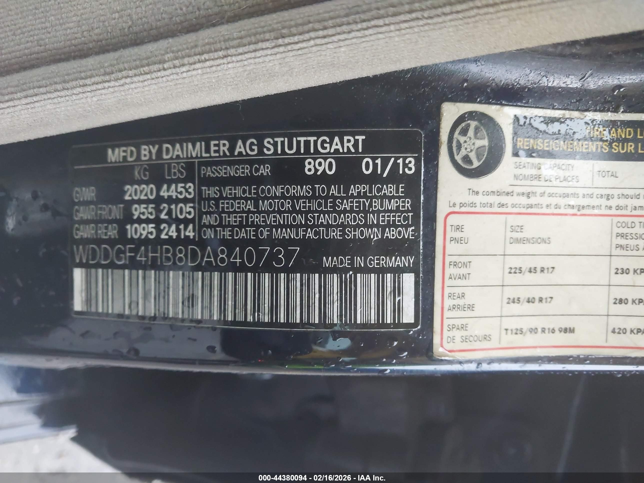 2013 Mercedes-benz C 250 Sport Dark Blue vin: WDDGF4HB8DA840737