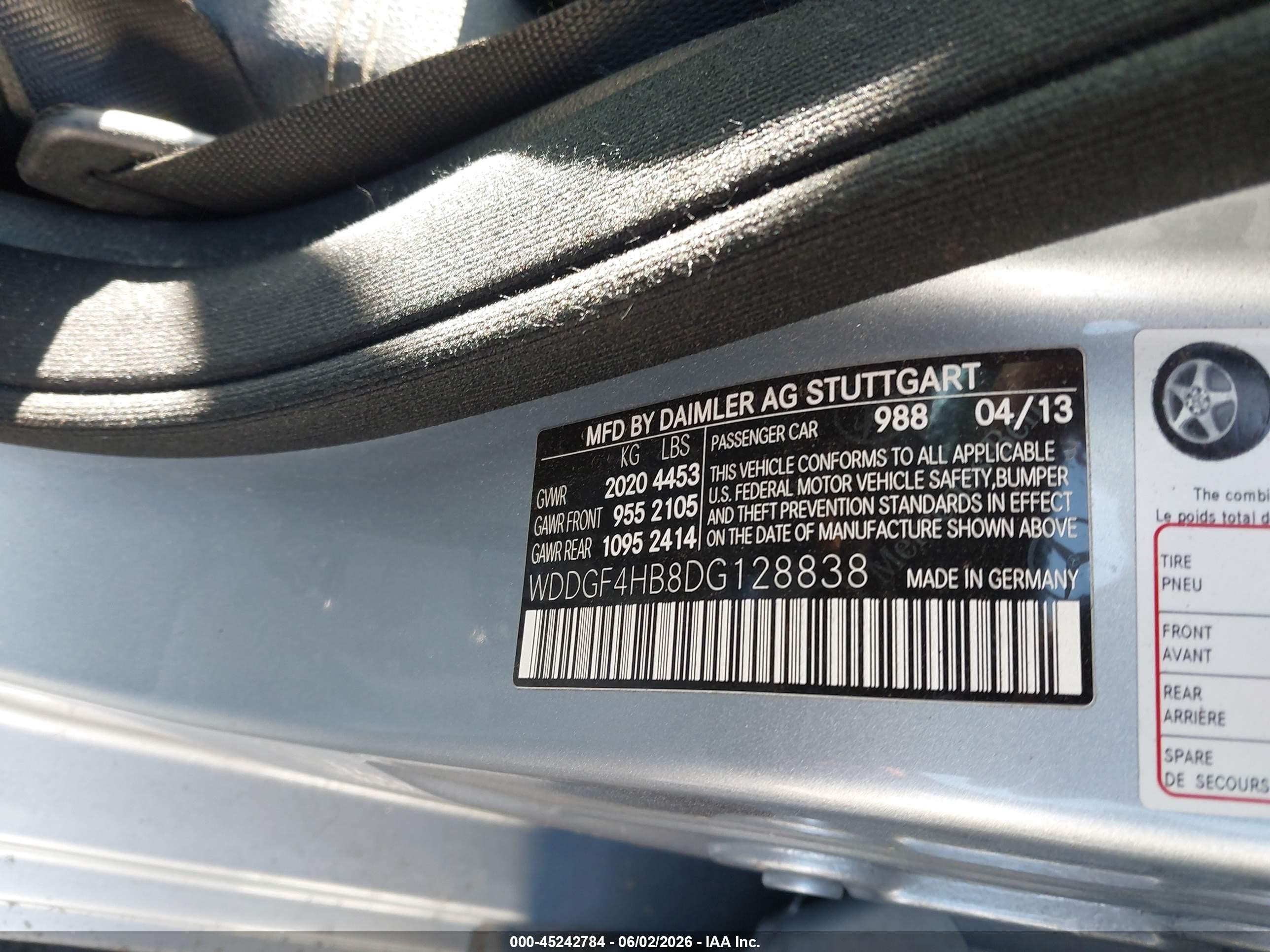 2013 Mercedes-benz C 250 Sport Silver vin: WDDGF4HB8DG128838