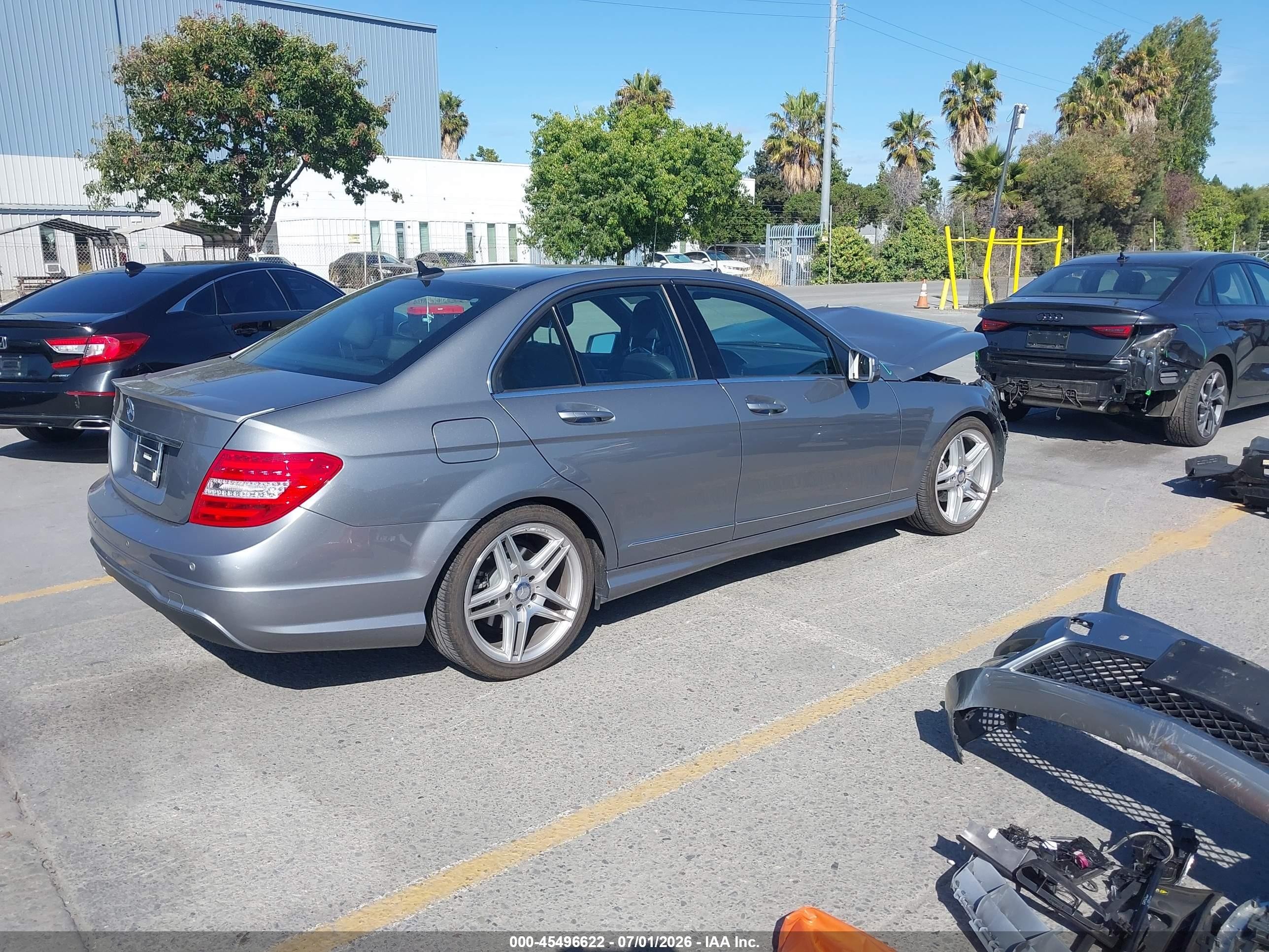 2013 Mercedes-benz C 250 Sport Gray vin: WDDGF4HB8DR255481