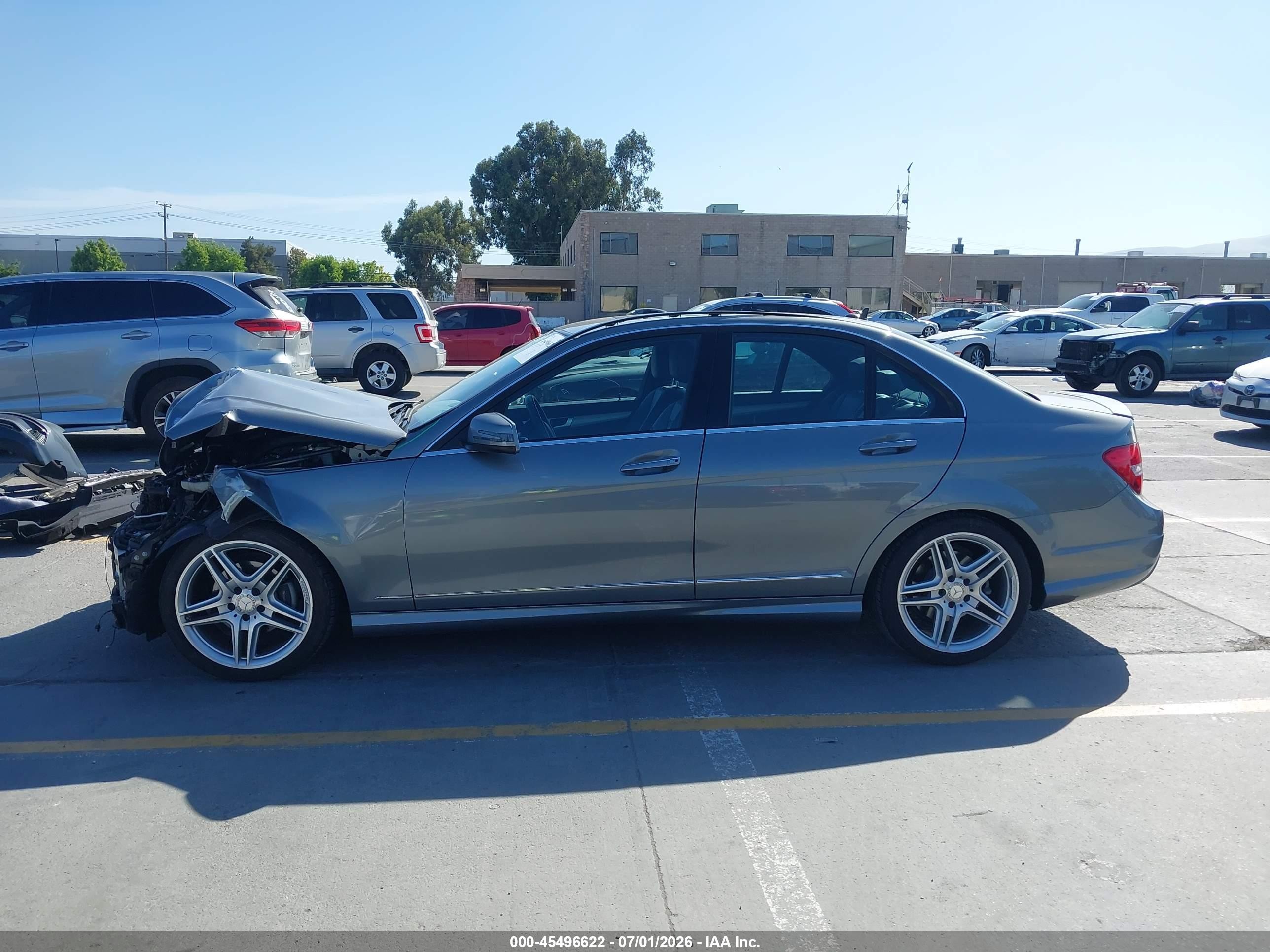 2013 Mercedes-benz C 250 Sport Gray vin: WDDGF4HB8DR255481