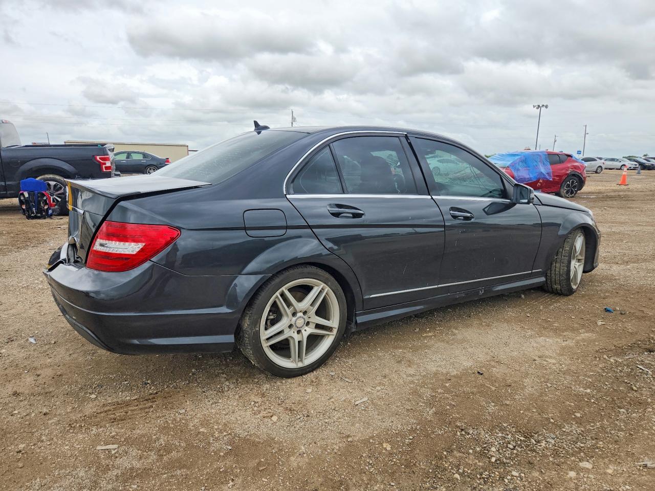 2013 Mercedes-benz C 250 Charcoal vin: WDDGF4HB8DR257487