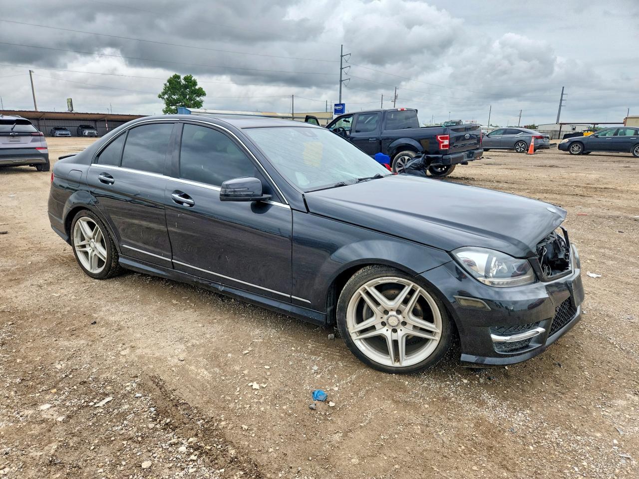 2013 Mercedes-benz C 250 Charcoal vin: WDDGF4HB8DR257487