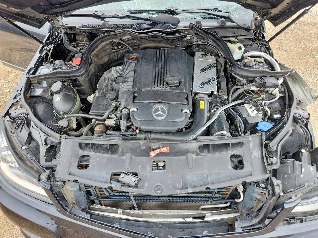 2013 Mercedes-benz C 250 Charcoal vin: WDDGF4HB8DR257487