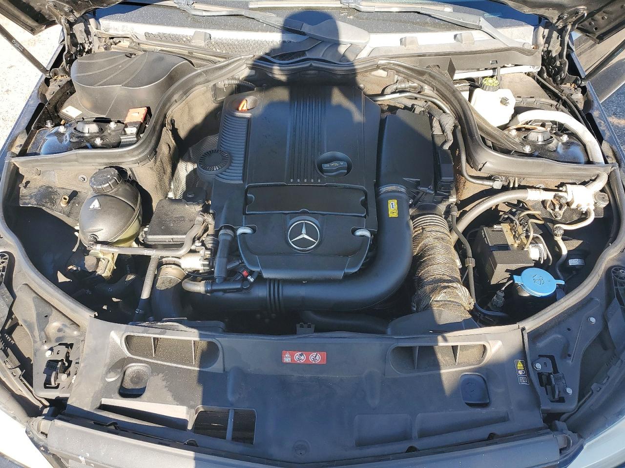 2013 Mercedes-benz C 250 Black vin: WDDGF4HB8DR258025