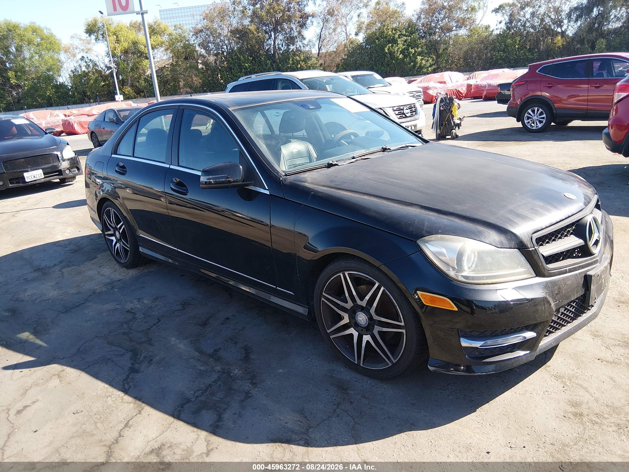 2013 Mercedes-benz C 250 Sport Black vin: WDDGF4HB8DR262513
