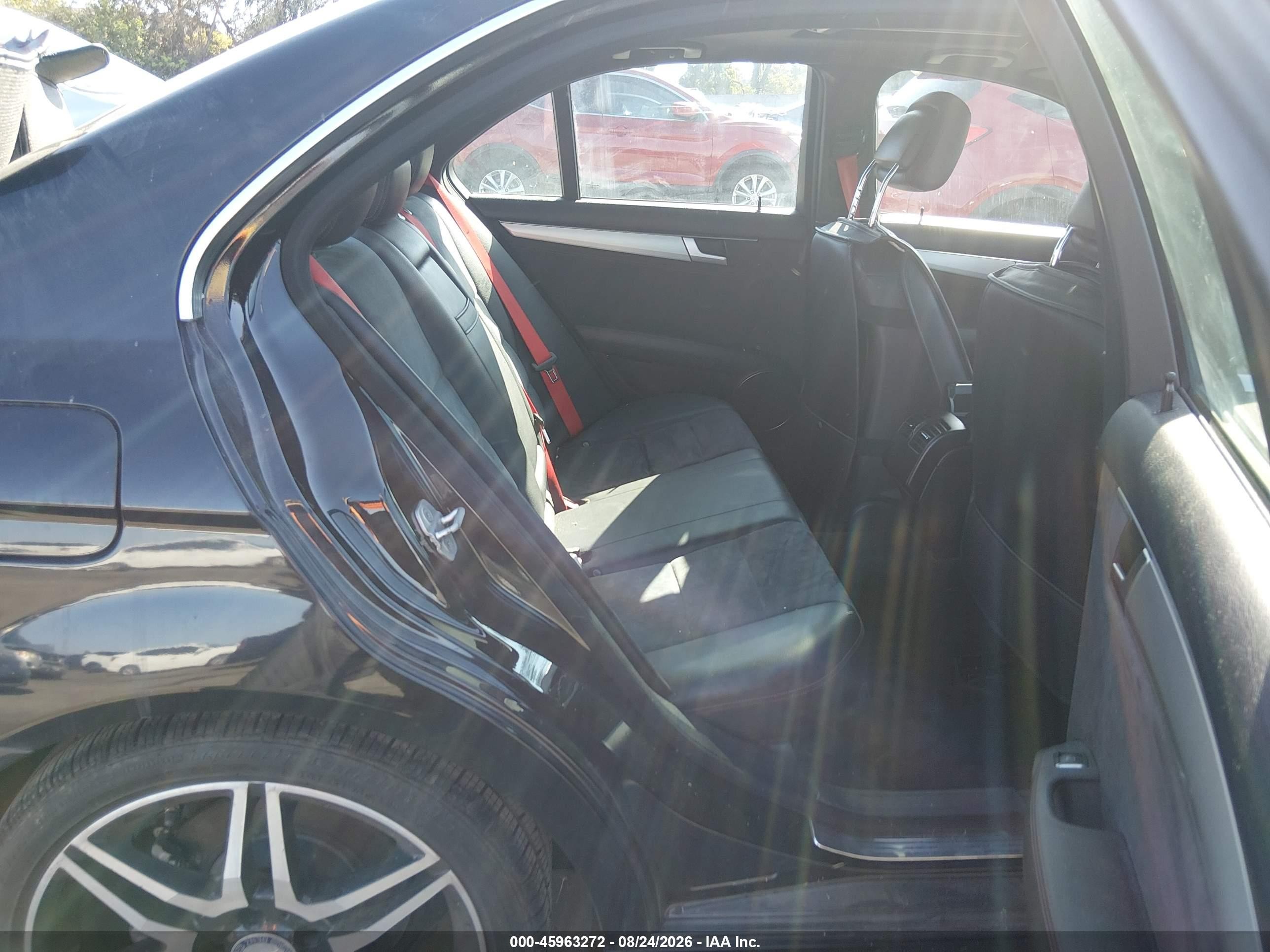 2013 Mercedes-benz C 250 Sport Black vin: WDDGF4HB8DR262513