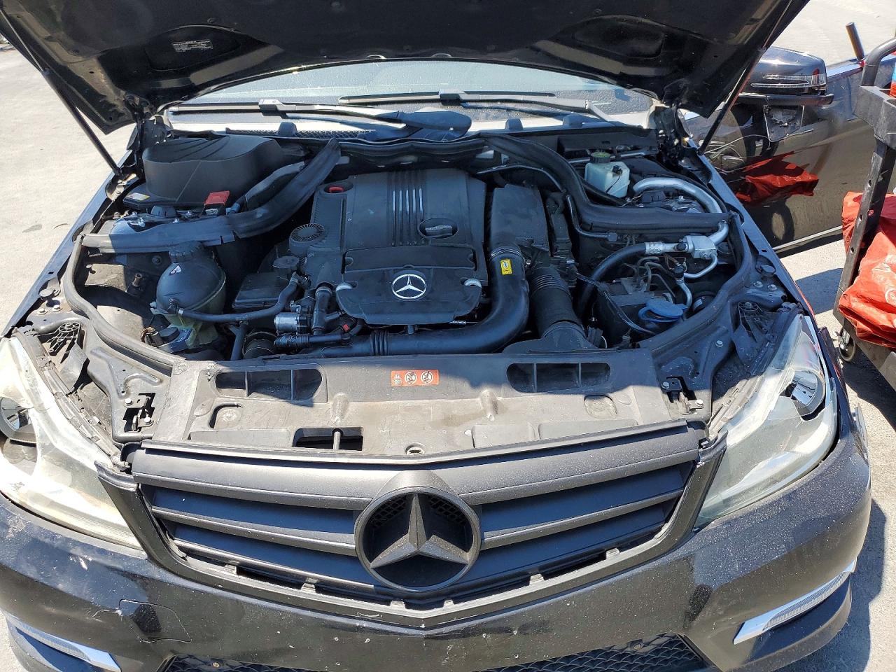 2013 Mercedes-benz C 250 Black vin: WDDGF4HB8DR279831