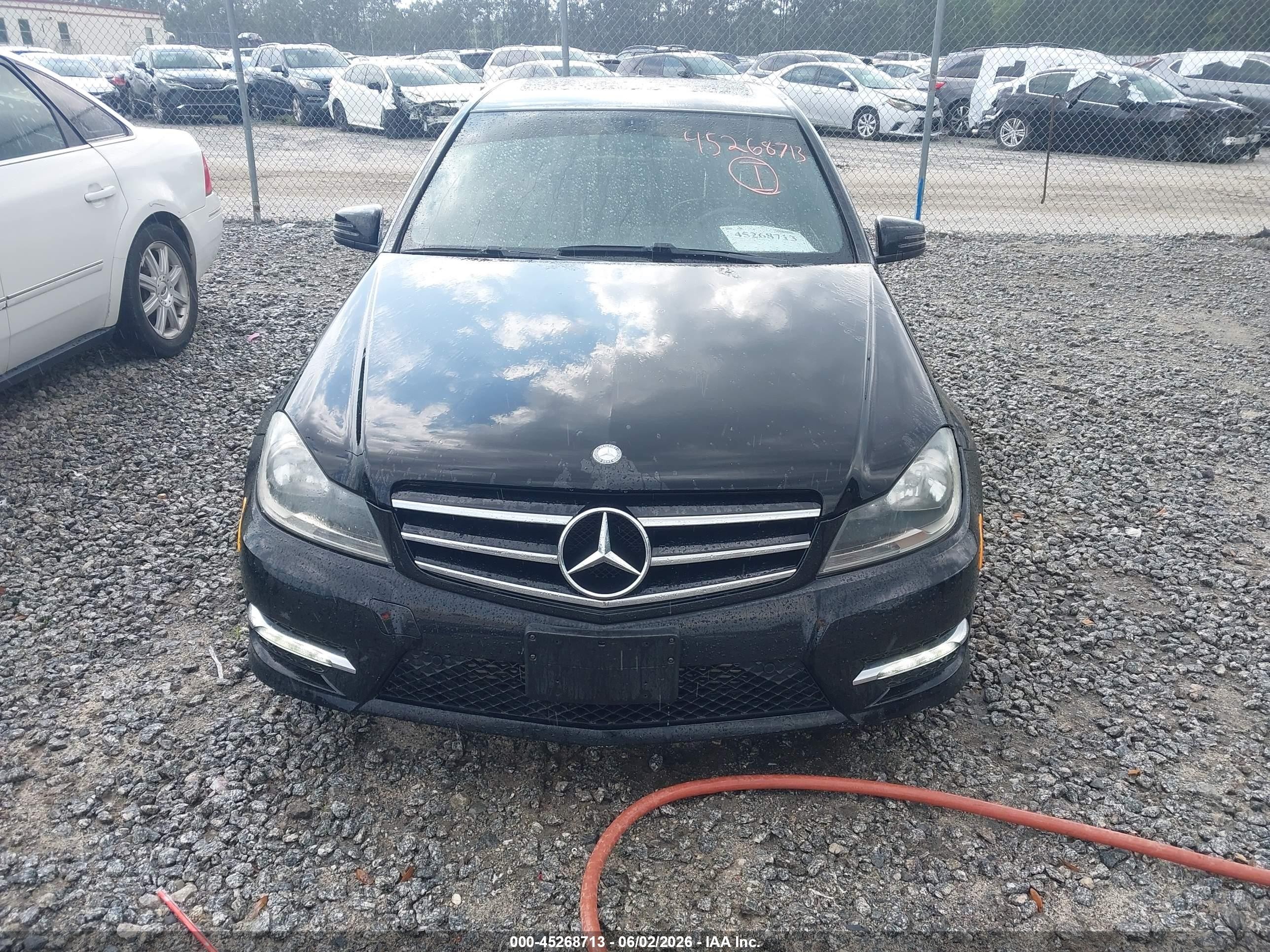 2013 Mercedes-benz C 250 Sport Black vin: WDDGF4HB8DR300600