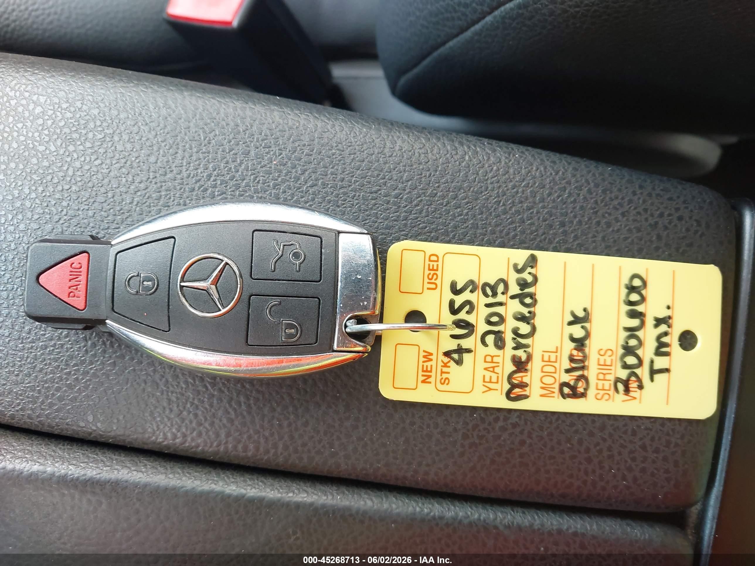 2013 Mercedes-benz C 250 Sport Black vin: WDDGF4HB8DR300600