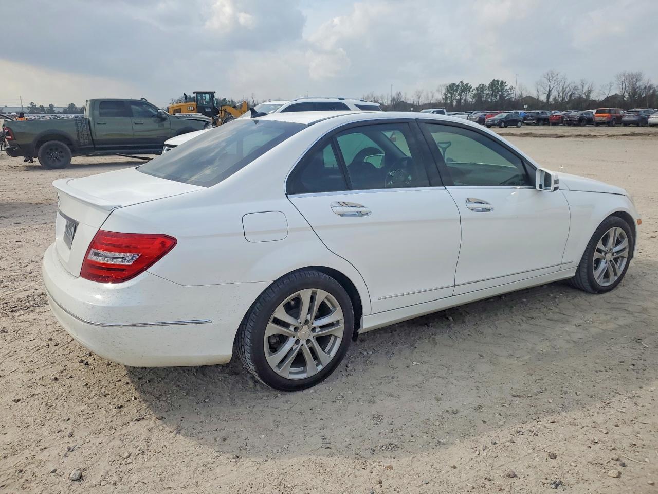 2013 Mercedes-benz C Silver vin: WDDGF4HB8DR301259