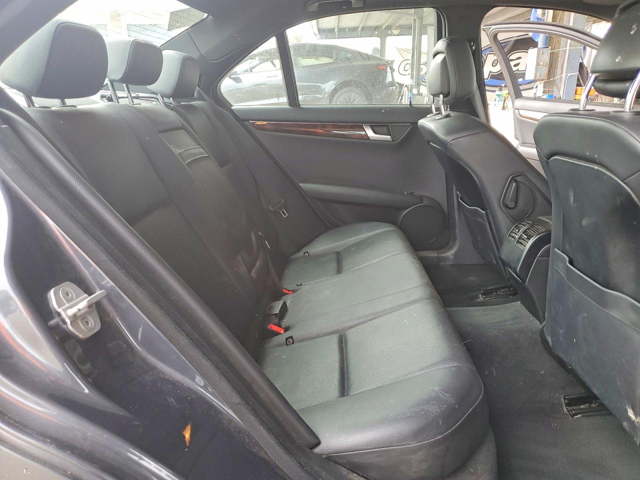 2014 Mercedes-benz C 250 Charcoal vin: WDDGF4HB8EA963195