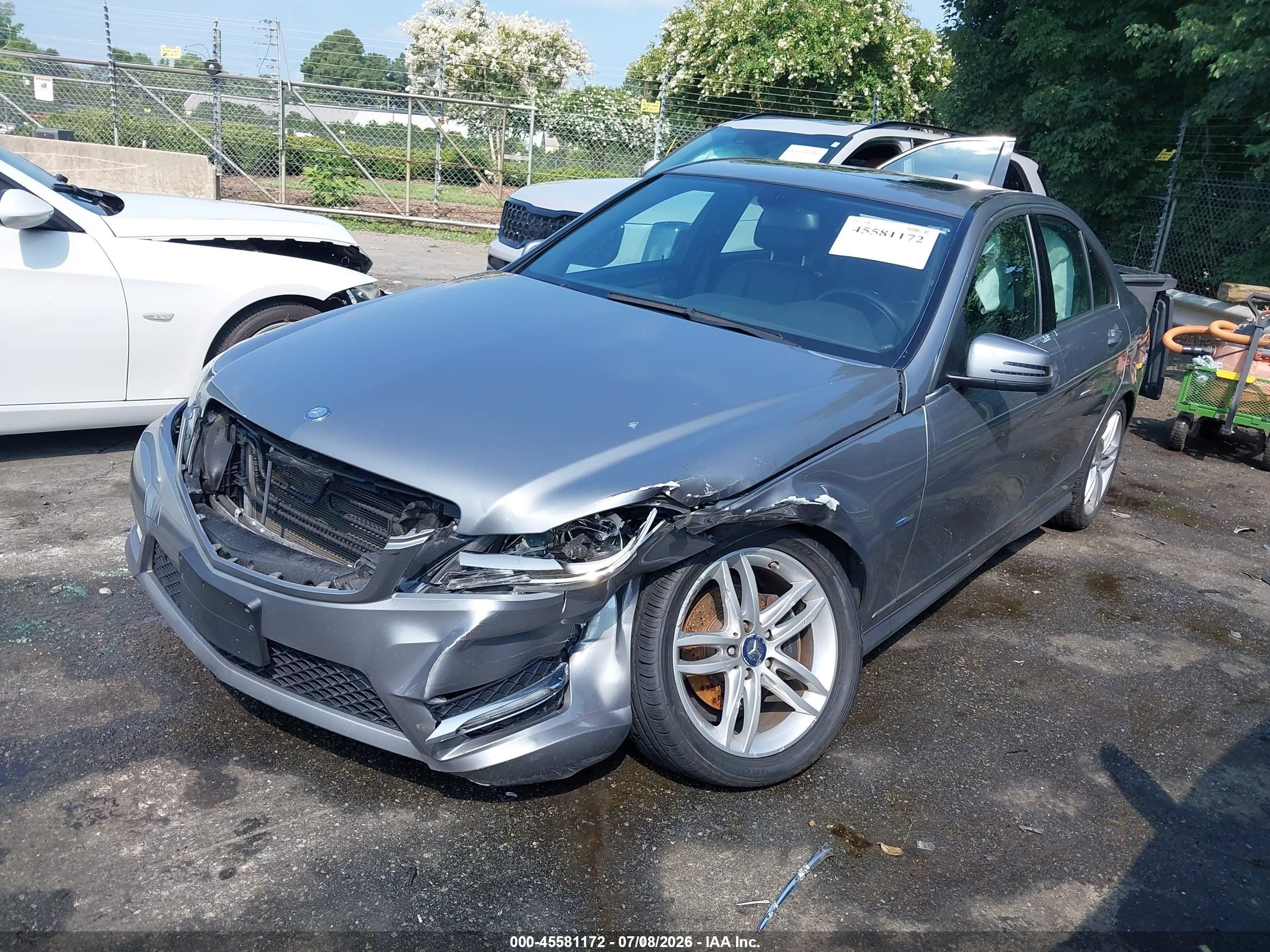 2012 Mercedes-benz C 250 Luxury/sport Silver vin: WDDGF4HB9CA629951