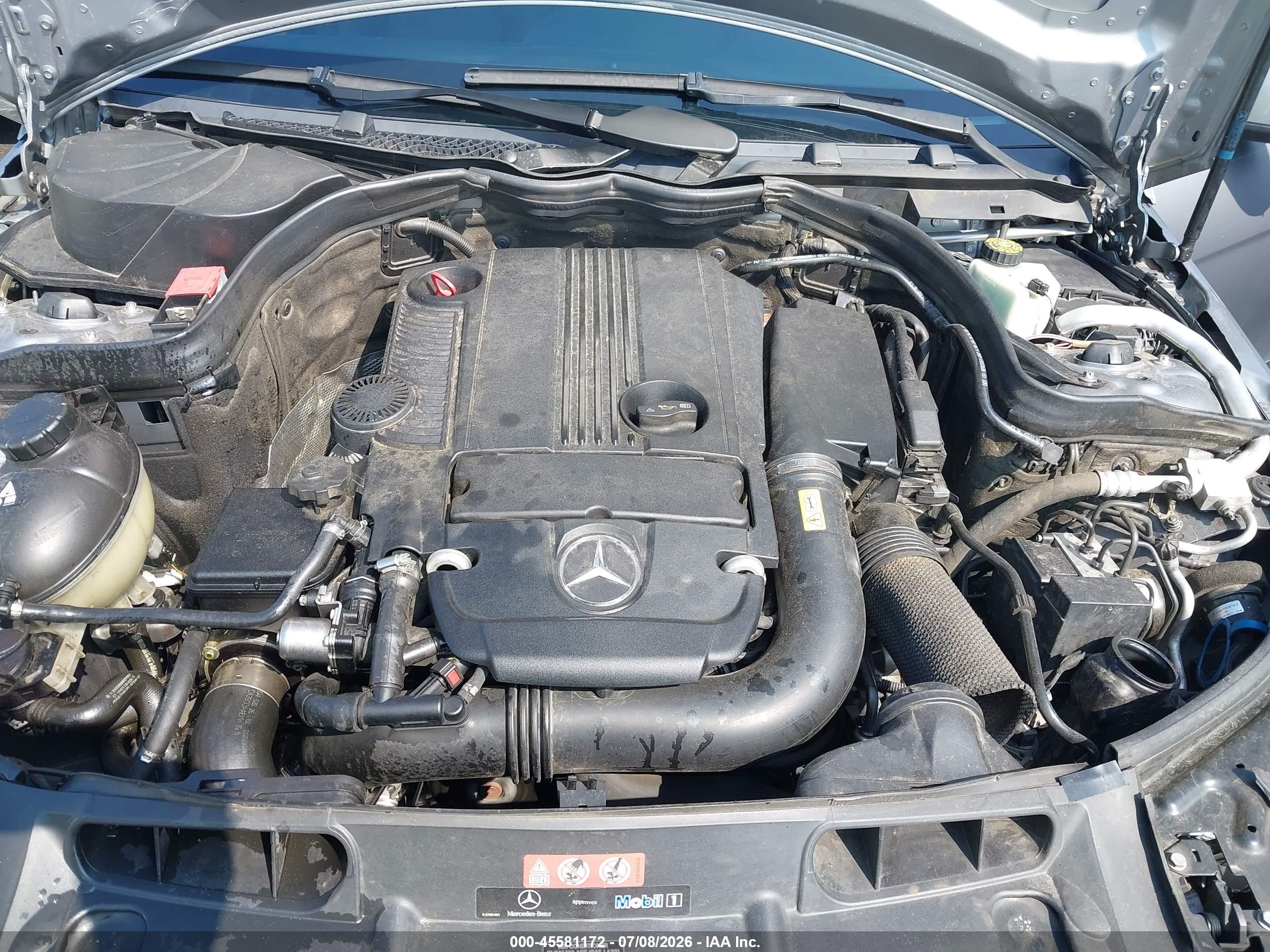 2012 Mercedes-benz C 250 Luxury/sport Silver vin: WDDGF4HB9CA629951