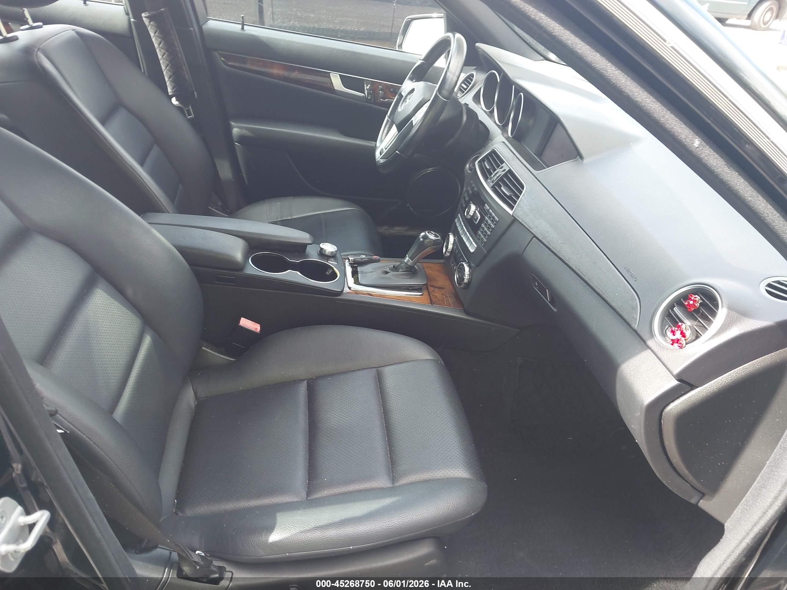 2012 Mercedes-benz C 250 Luxury/sport Black vin: WDDGF4HB9CA630856