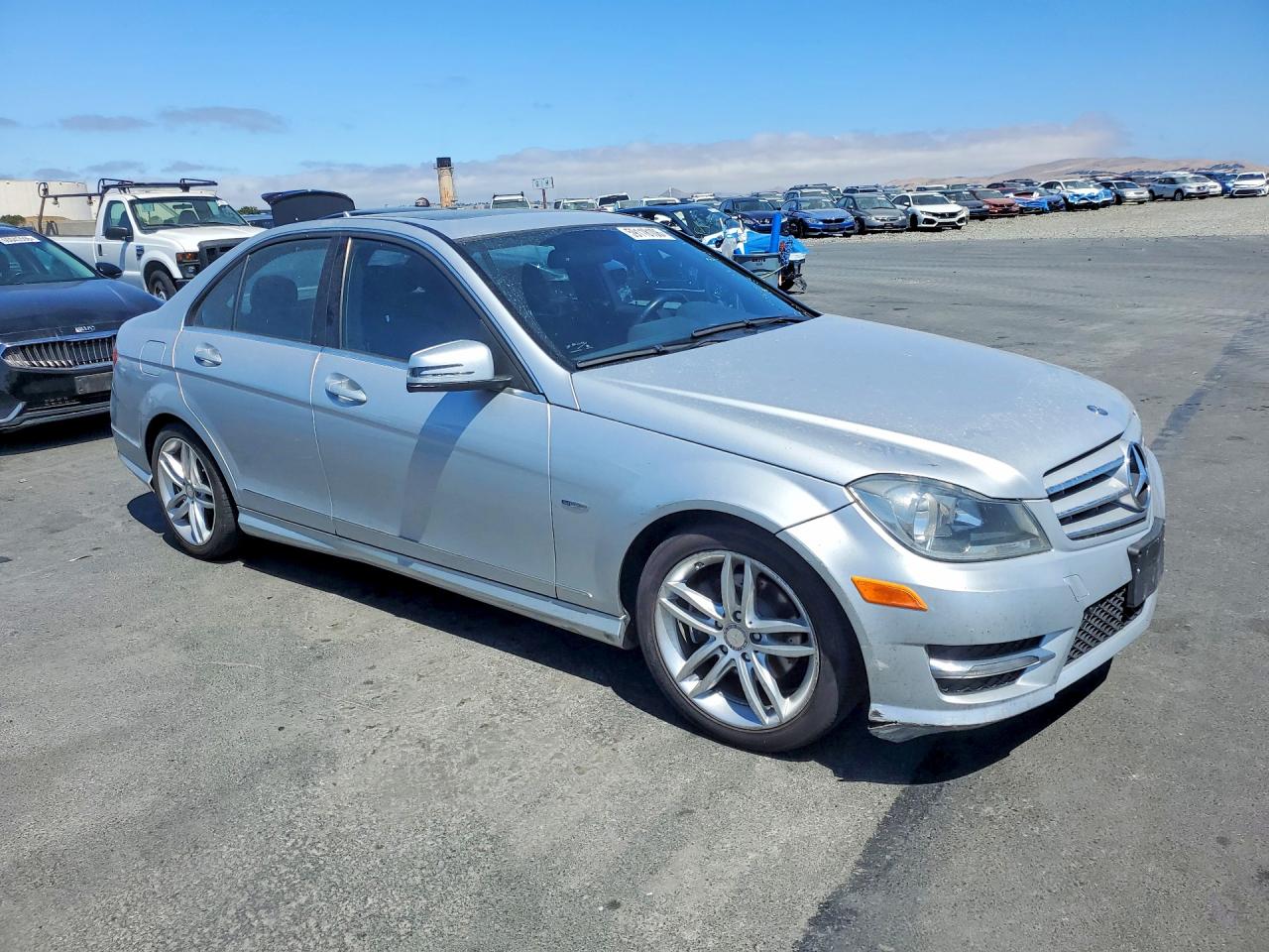 2012 Mercedes-benz C 250 Silver vin: WDDGF4HB9CR206062