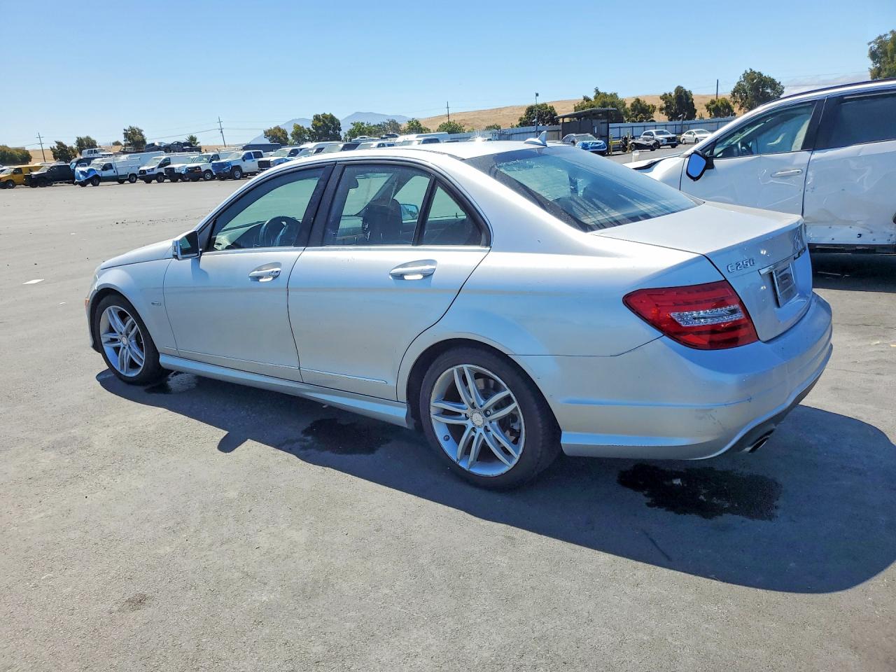 2012 Mercedes-benz C 250 Silver vin: WDDGF4HB9CR206062
