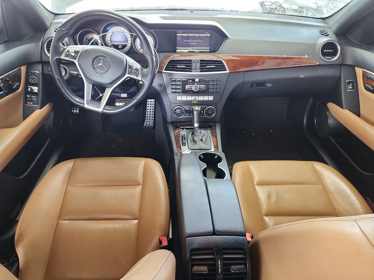2013 Mercedes-benz C 250 Gray vin: WDDGF4HB9DA746267