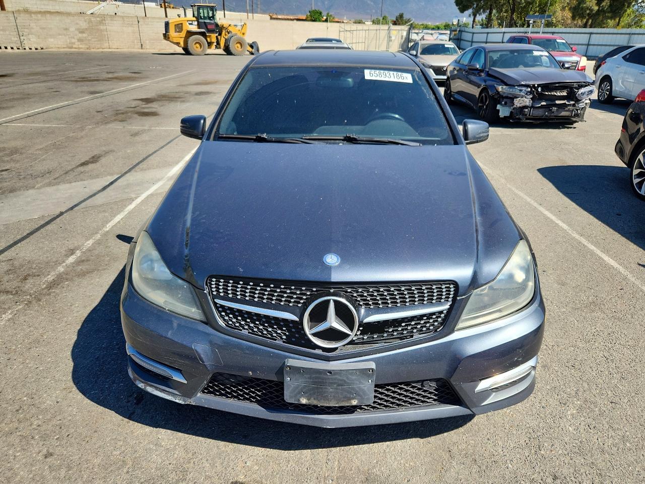 2013 Mercedes-benz C 250 Blue vin: WDDGF4HB9DA754482