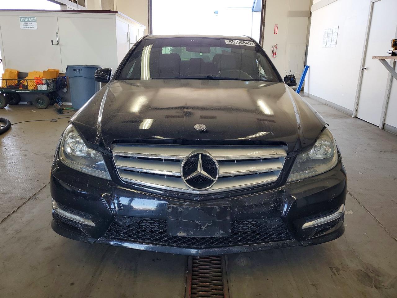 2013 Mercedes-benz C 250 Black vin: WDDGF4HB9DA774683