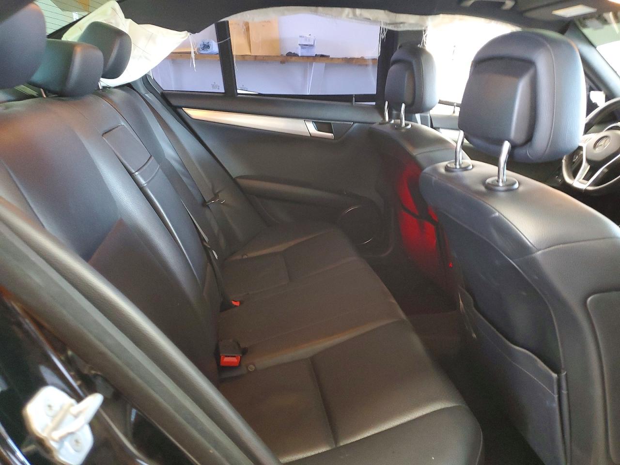 2013 Mercedes-benz C 250 Black vin: WDDGF4HB9DA774683