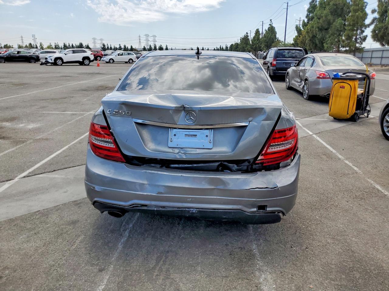 2013 Mercedes-benz C 250 Gray vin: WDDGF4HB9DA860706
