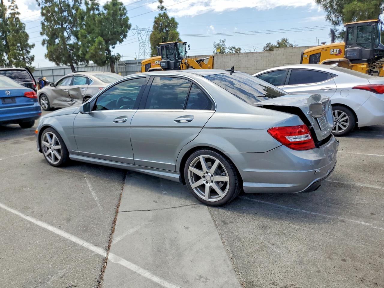 2013 Mercedes-benz C 250 Gray vin: WDDGF4HB9DA860706