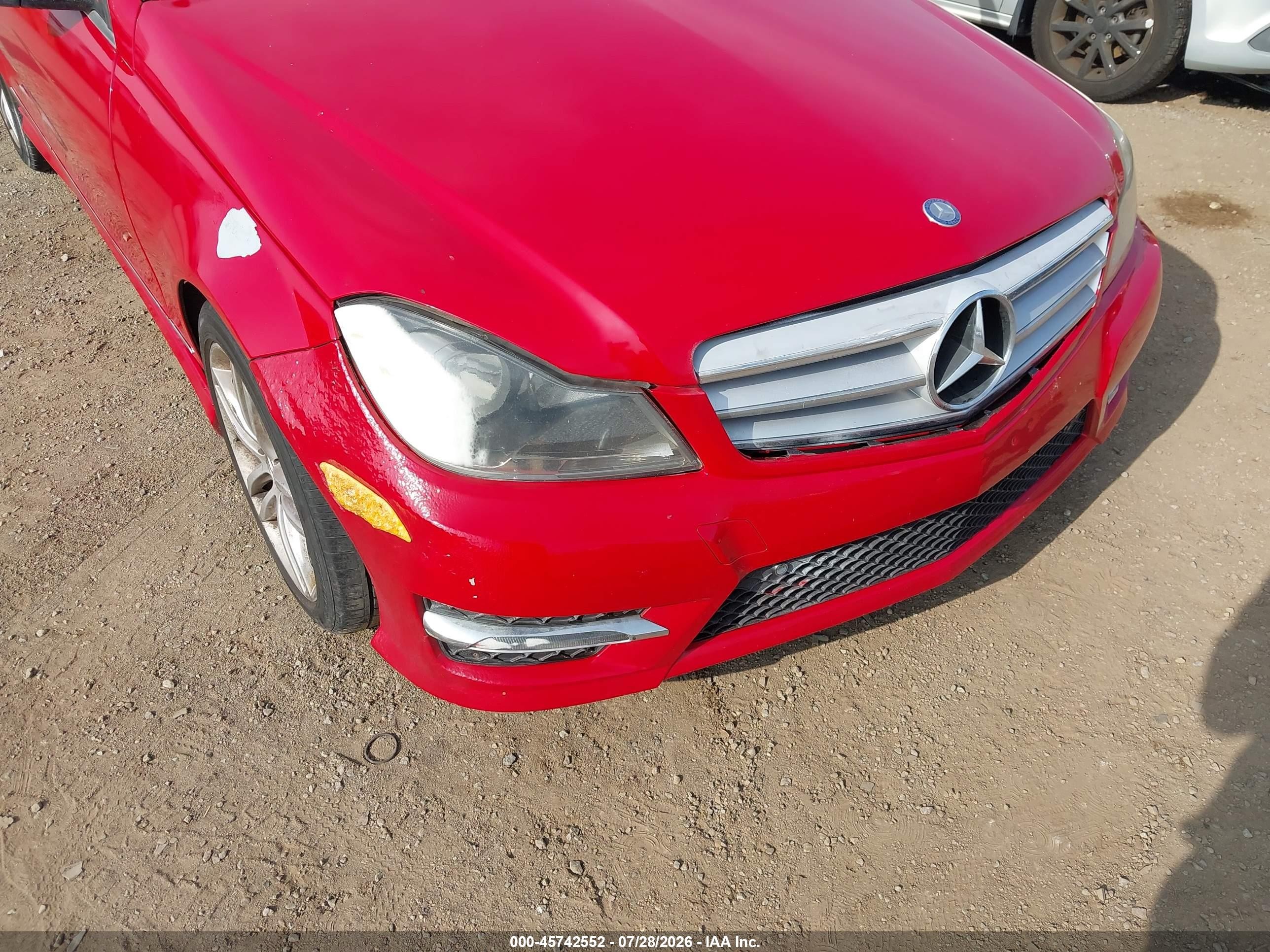 2013 Mercedes-benz C 250 Sport Red vin: WDDGF4HB9DR283726