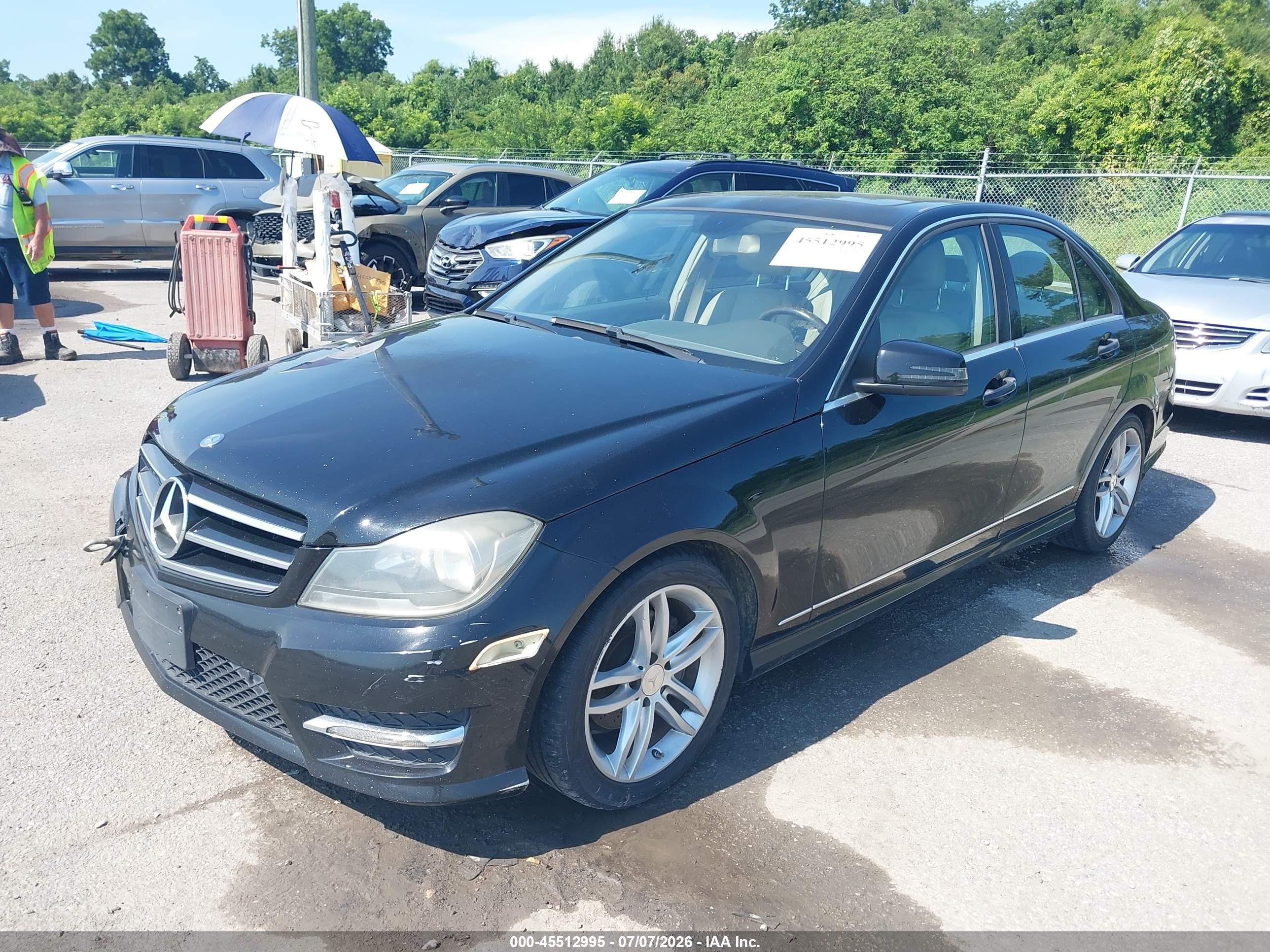 2013 Mercedes-benz C 250 Sport Black vin: WDDGF4HB9DR294287