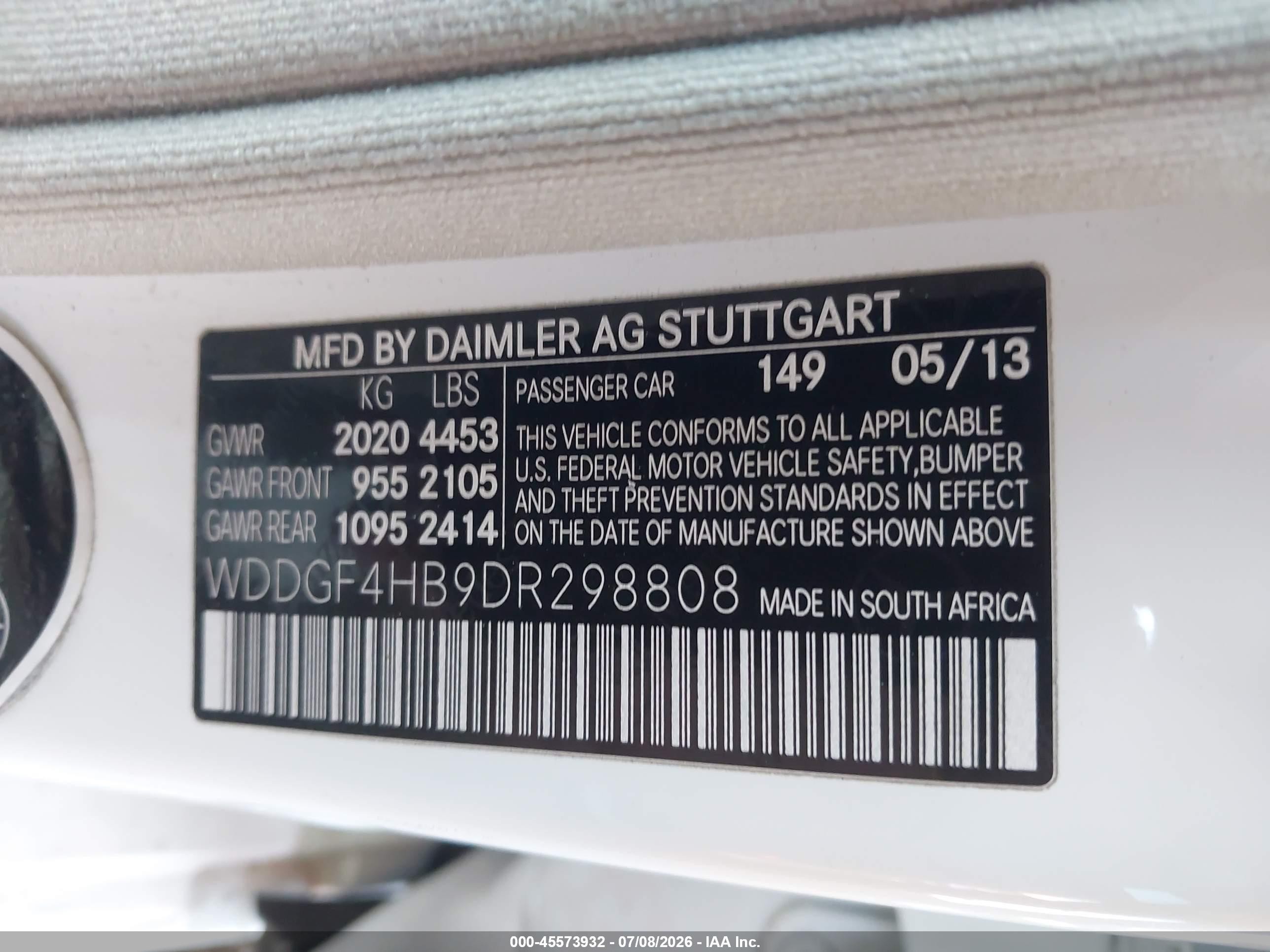 2013 Mercedes-benz C 250 Sport White vin: WDDGF4HB9DR298808