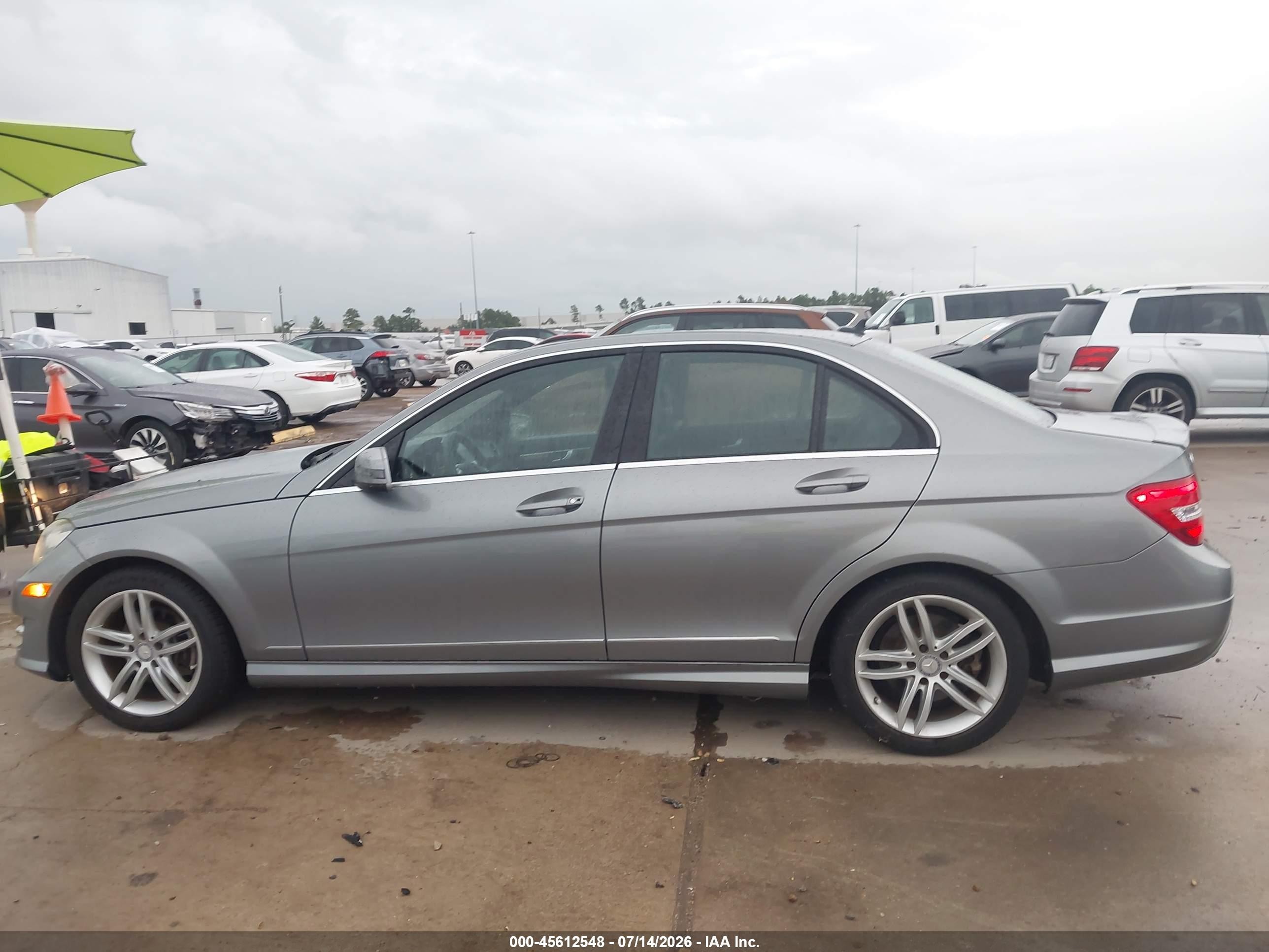 2014 Mercedes-benz C 250 Sport Gray vin: WDDGF4HB9EA957678