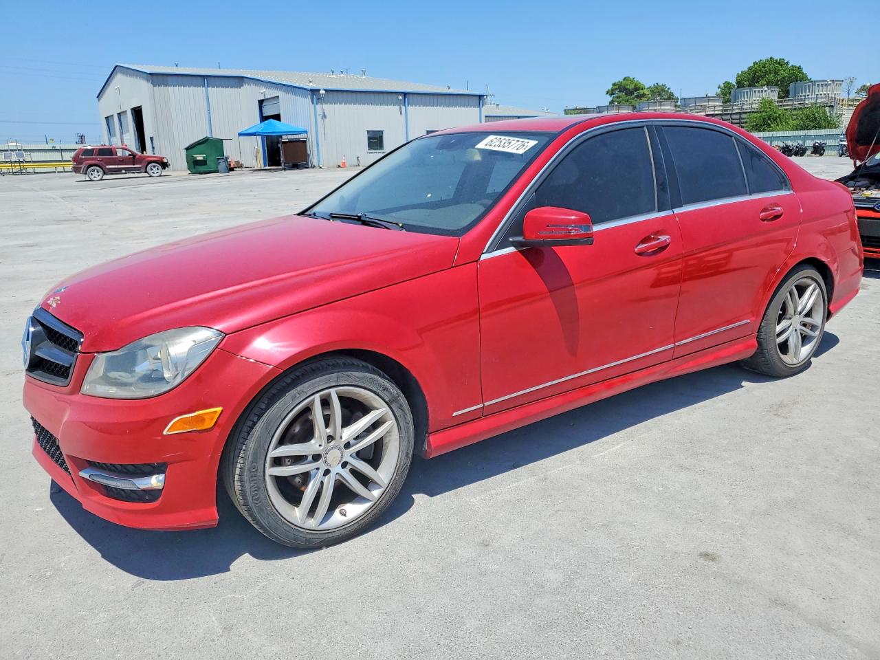 2014 Mercedes-benz C 250 Красный vin: WDDGF4HB9EG242736