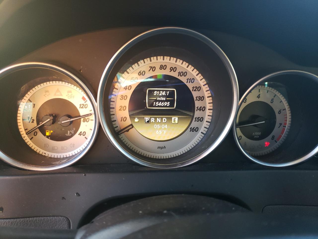 2012 Mercedes-benz C 250 Gray vin: WDDGF4HBXCA606856
