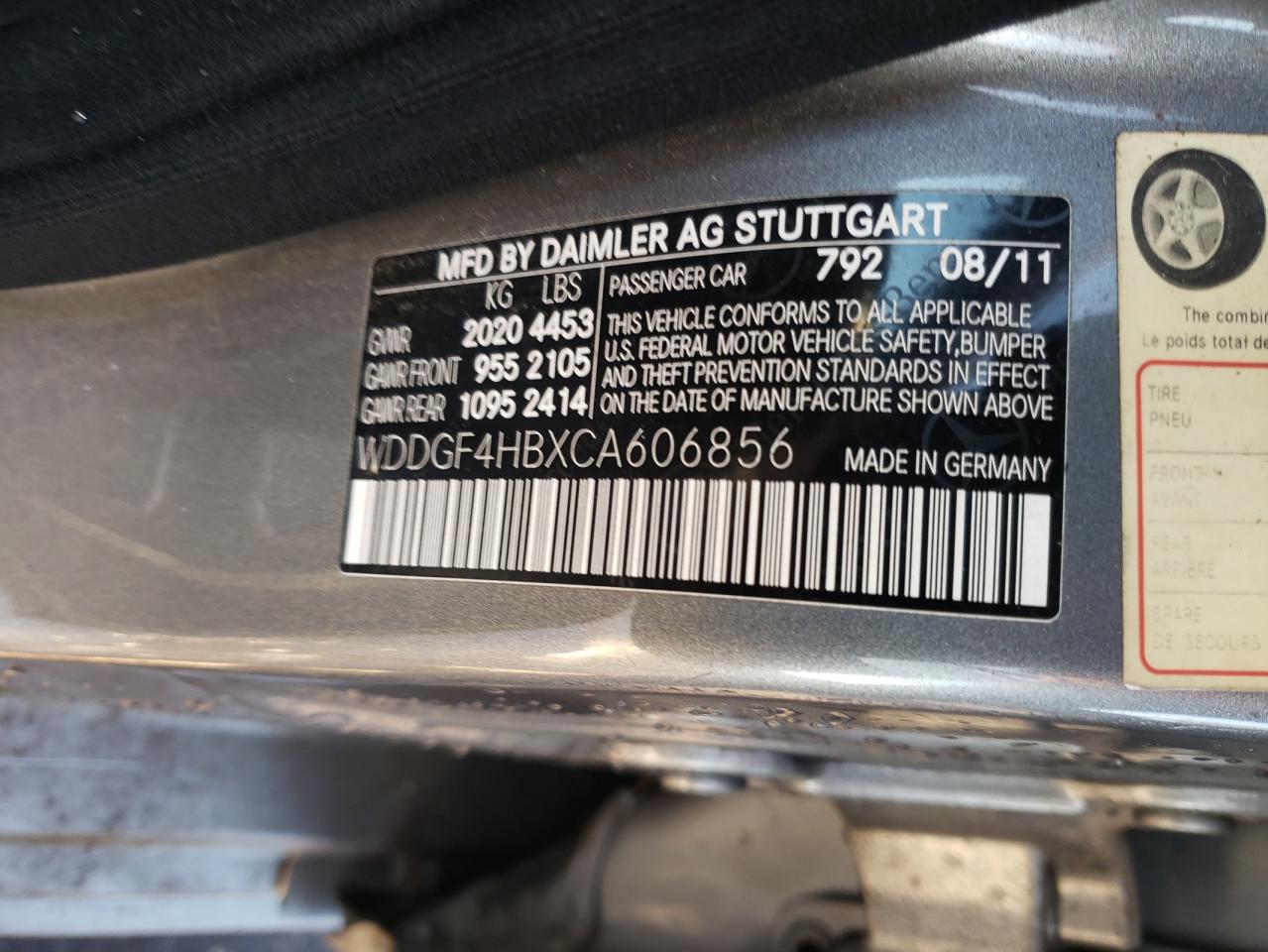 2012 Mercedes-benz C 250 Gray vin: WDDGF4HBXCA606856