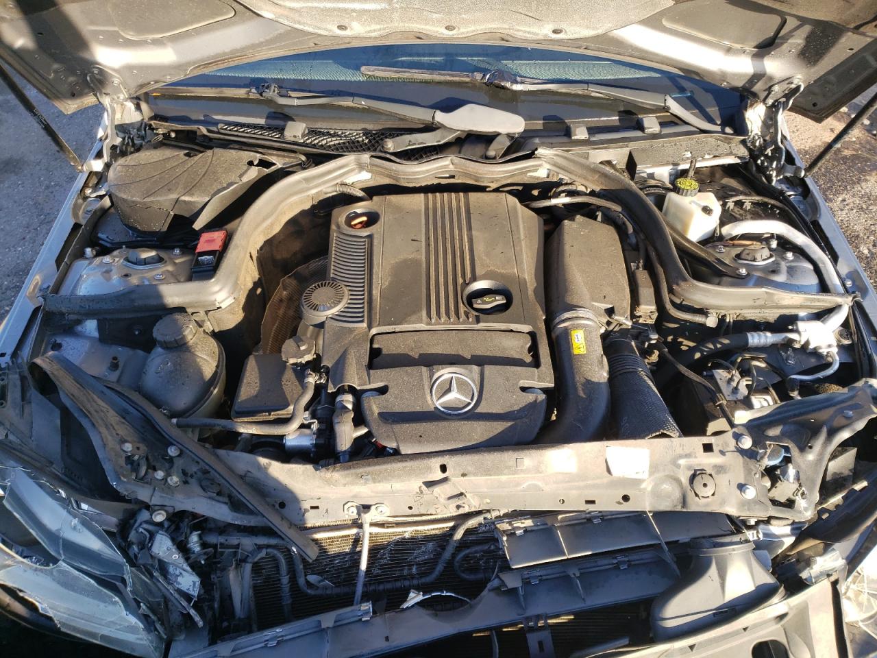 2012 Mercedes-benz C 250 Gray vin: WDDGF4HBXCA606856