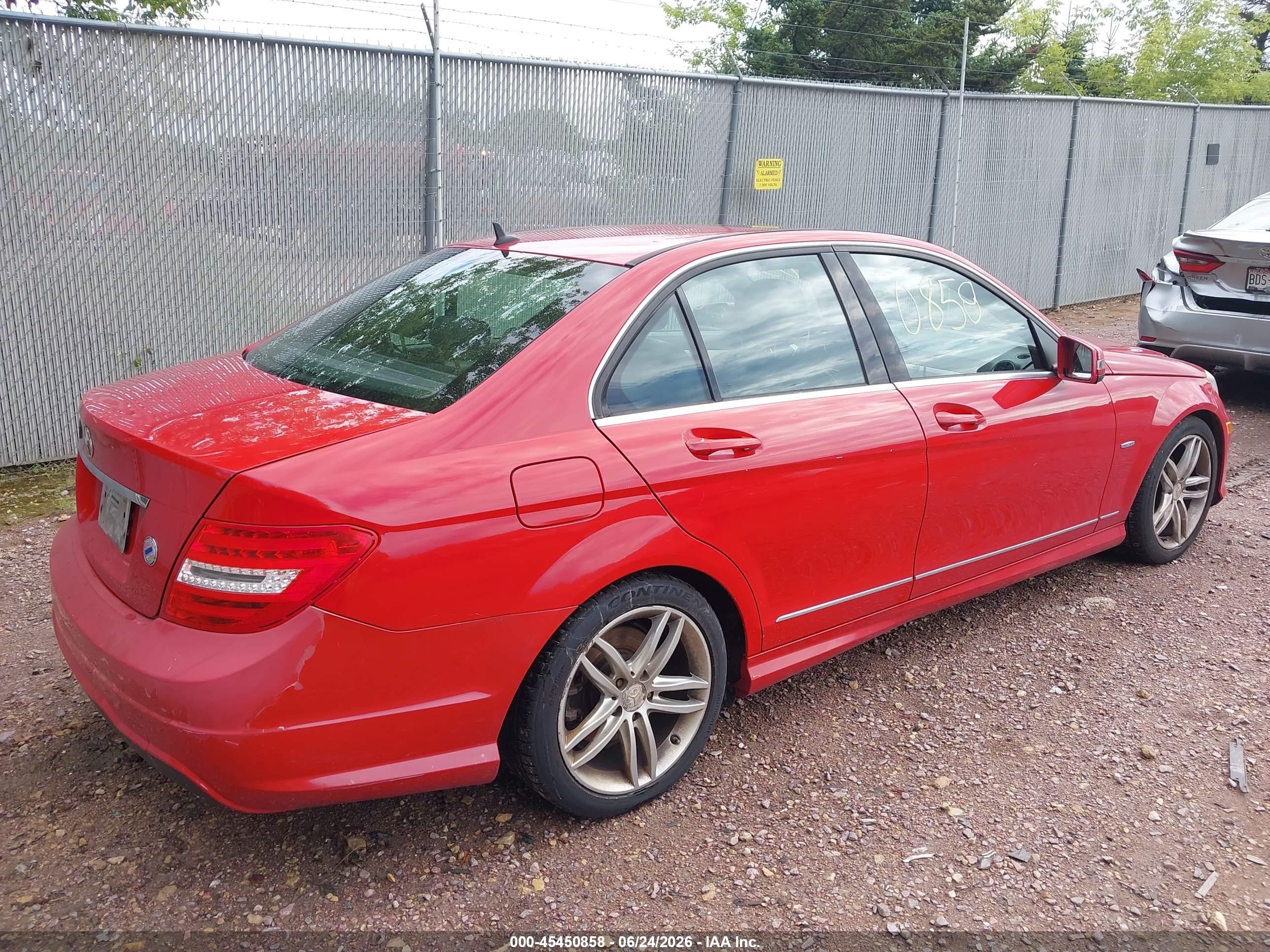 2012 Mercedes-benz C 250 Sport Red vin: WDDGF4HBXCR210234
