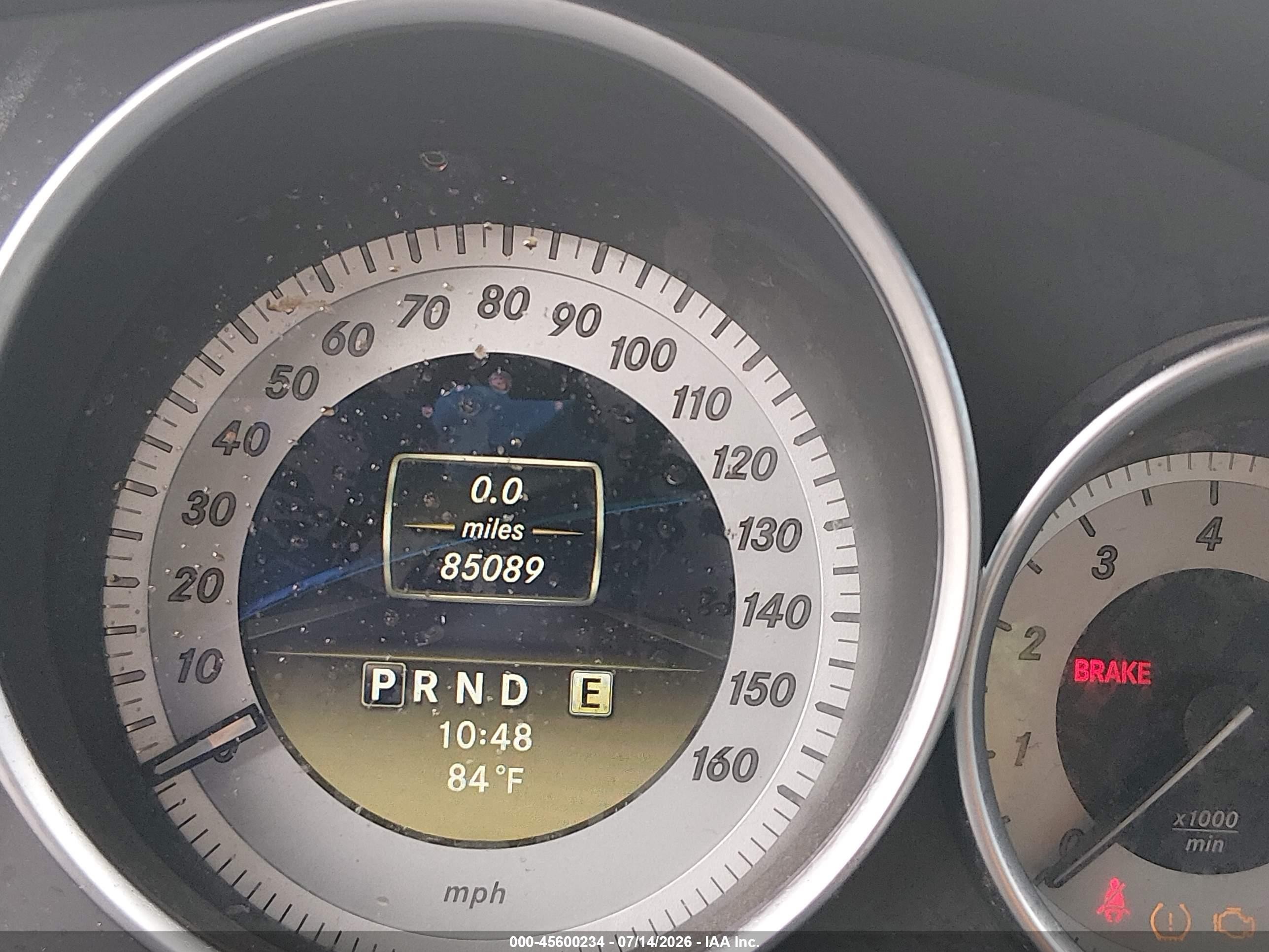 2012 Mercedes-benz C 250 Sport Серый vin: WDDGF4HBXCR210864