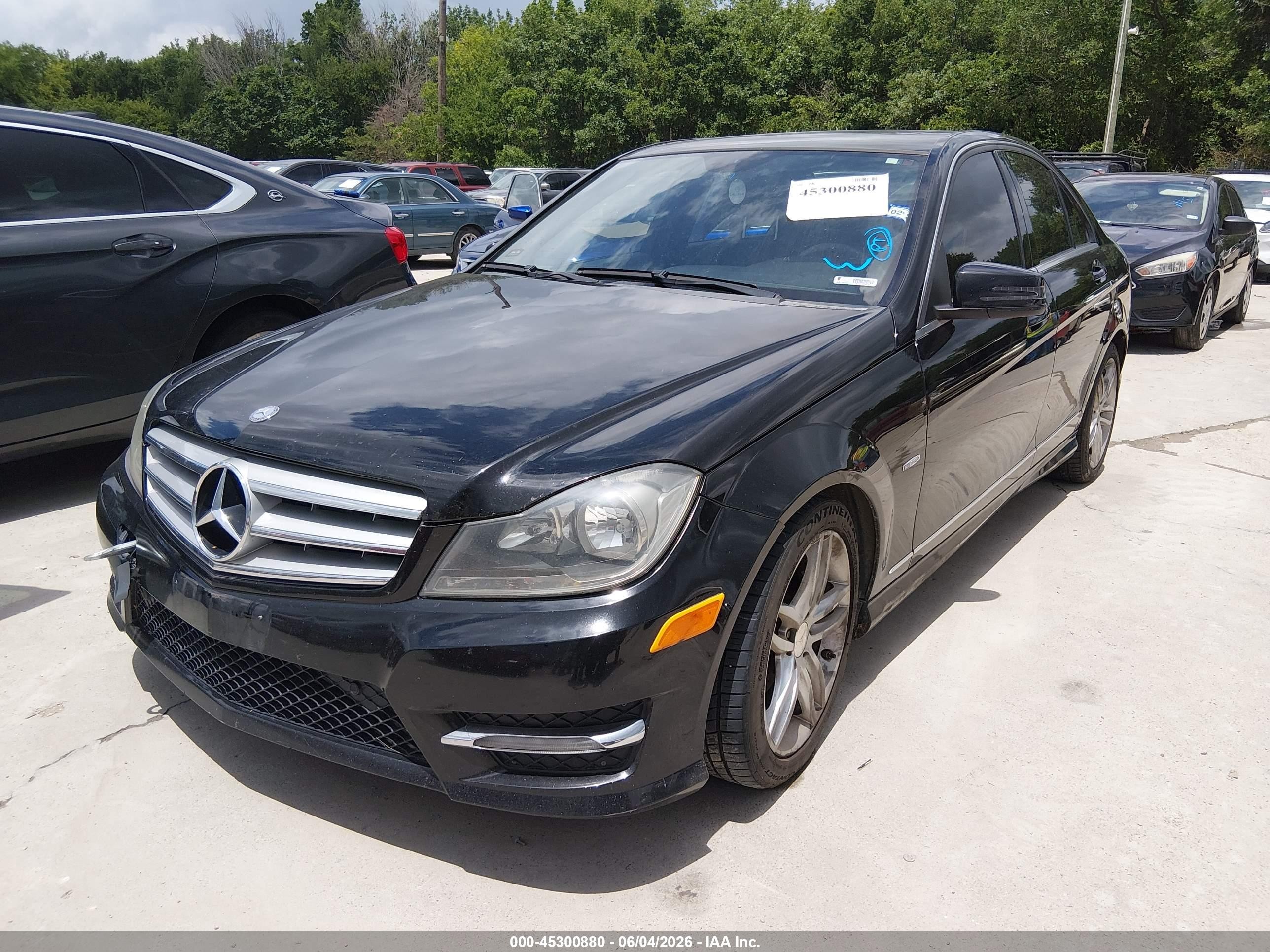 2012 Mercedes-benz C 250 Sport Black vin: WDDGF4HBXCR221850