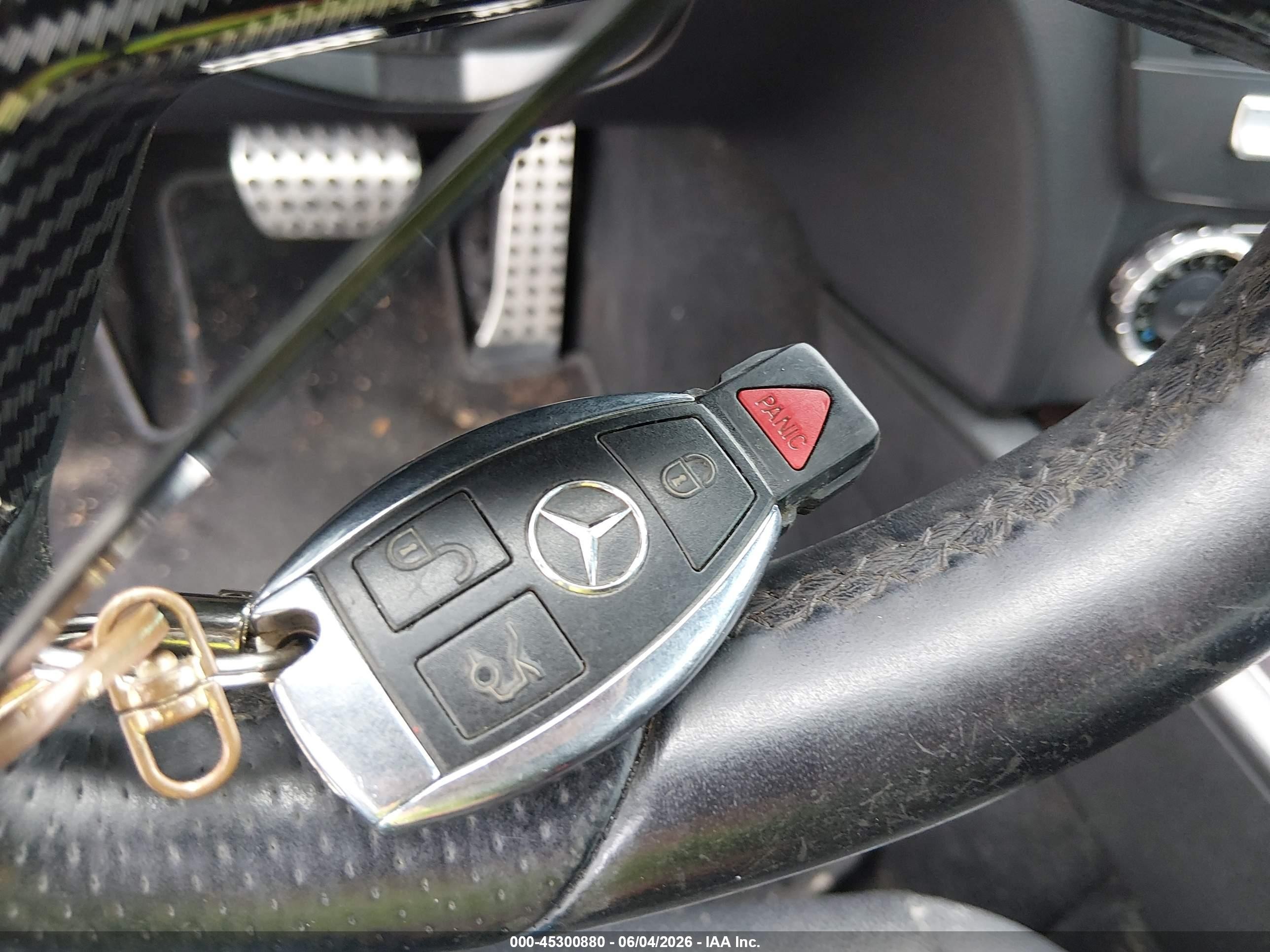 2012 Mercedes-benz C 250 Sport Black vin: WDDGF4HBXCR221850