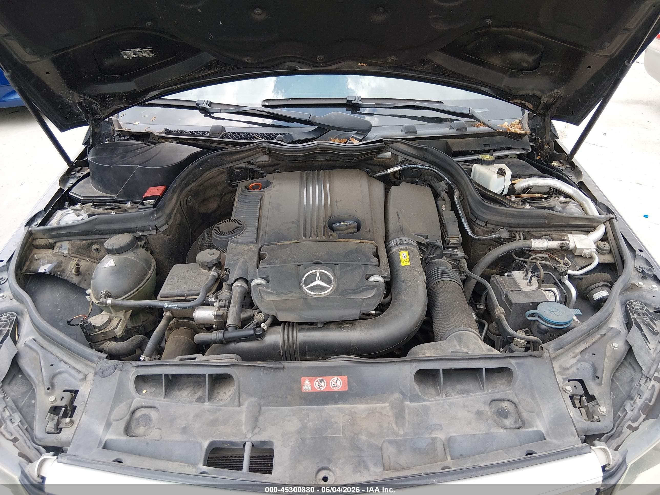 2012 Mercedes-benz C 250 Sport Black vin: WDDGF4HBXCR221850