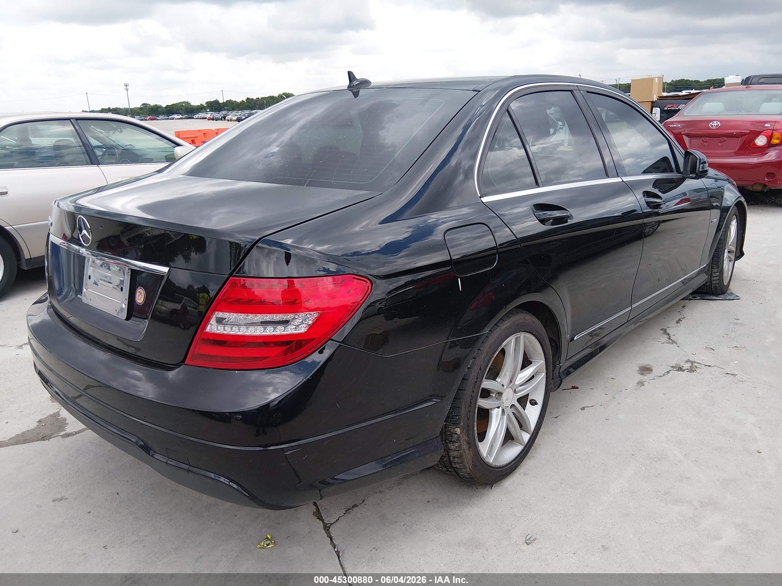 2012 Mercedes-benz C 250 Sport Black vin: WDDGF4HBXCR221850